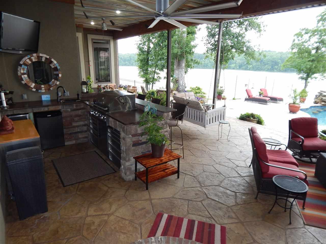 WESTSHORE ADDN HURRICANE LAKE ES - Residential