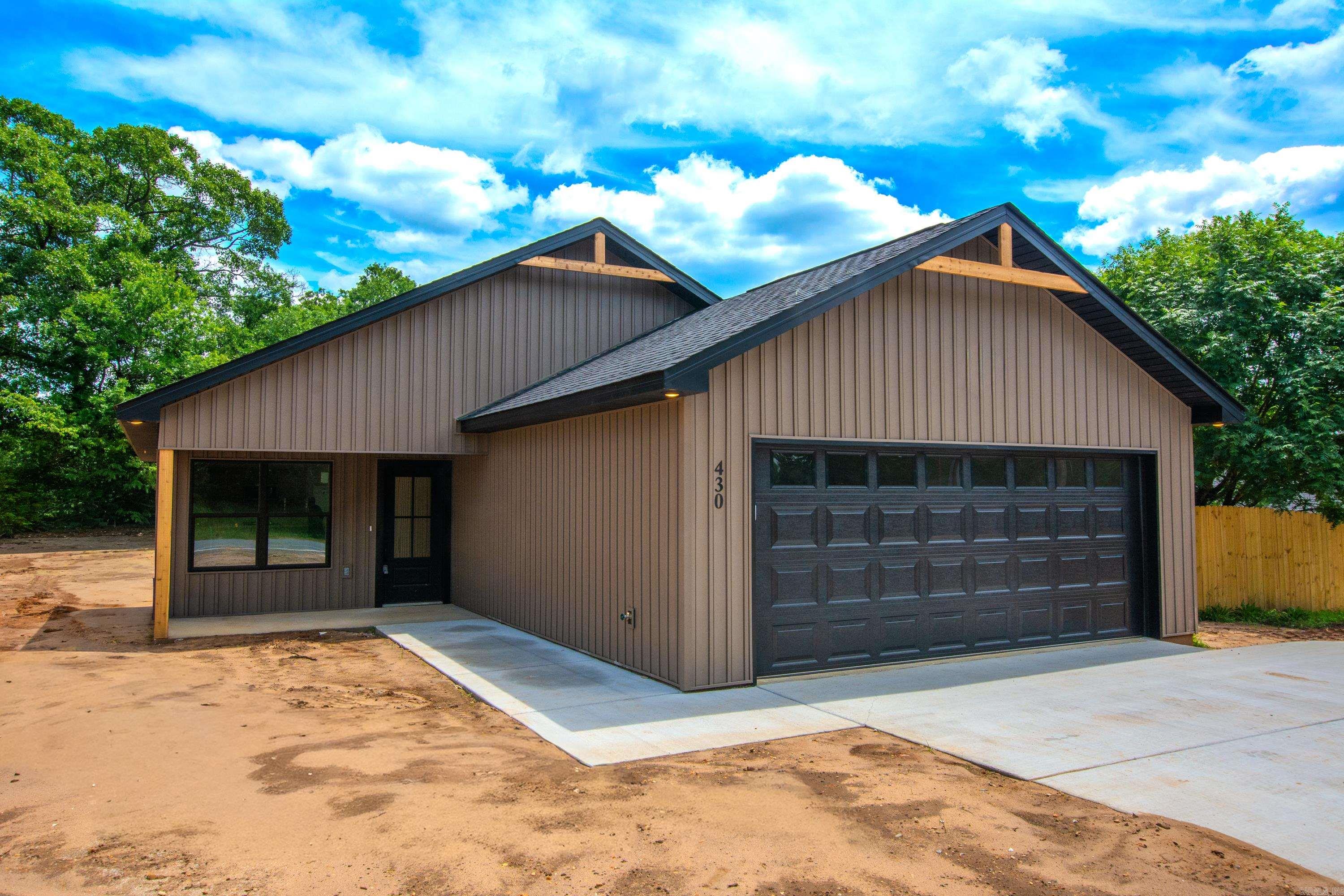 Hill Crest - Residential