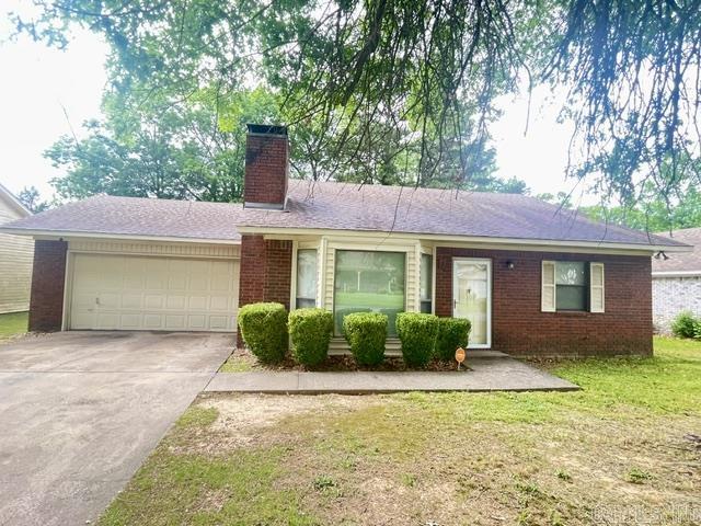 Quiet subdivison near Outlet Mall and Home Depot.  All brick.  Level yard.  2 car garage.  Local park for neighbors.  Nice private back patio.  Fireplace too!
