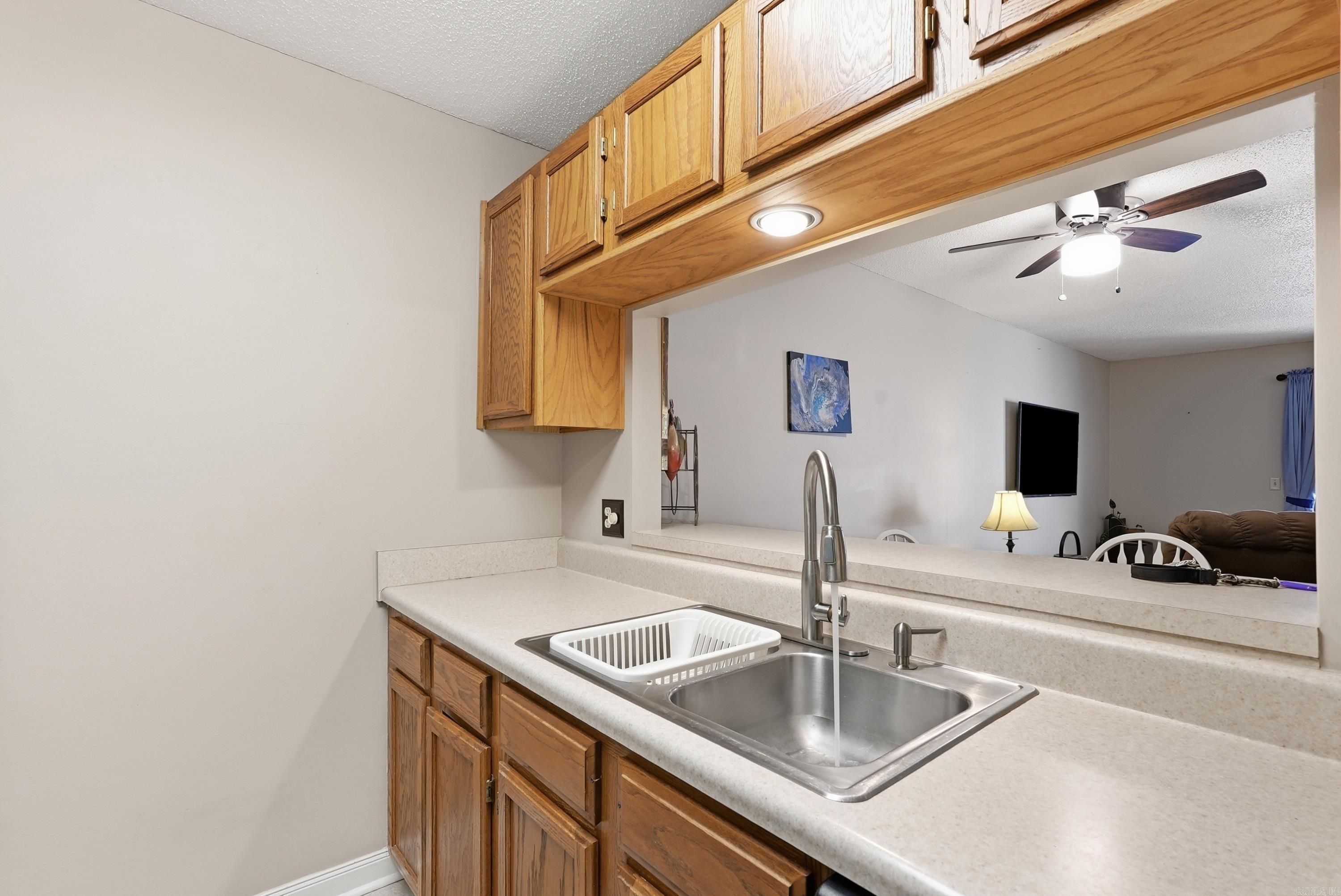 LAKEWOOD HILLS CONDO - Residential
