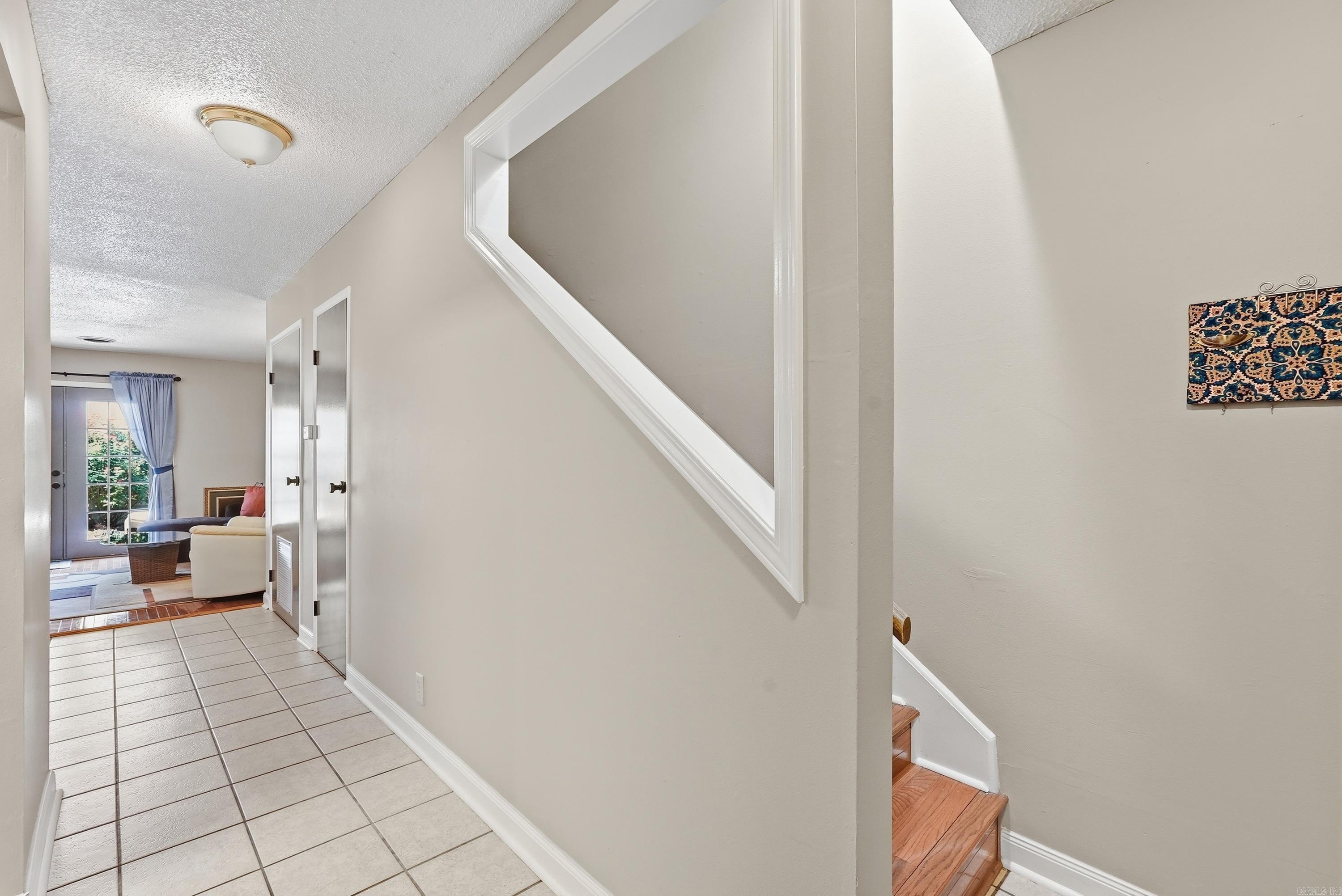 LAKEWOOD HILLS CONDO - Residential