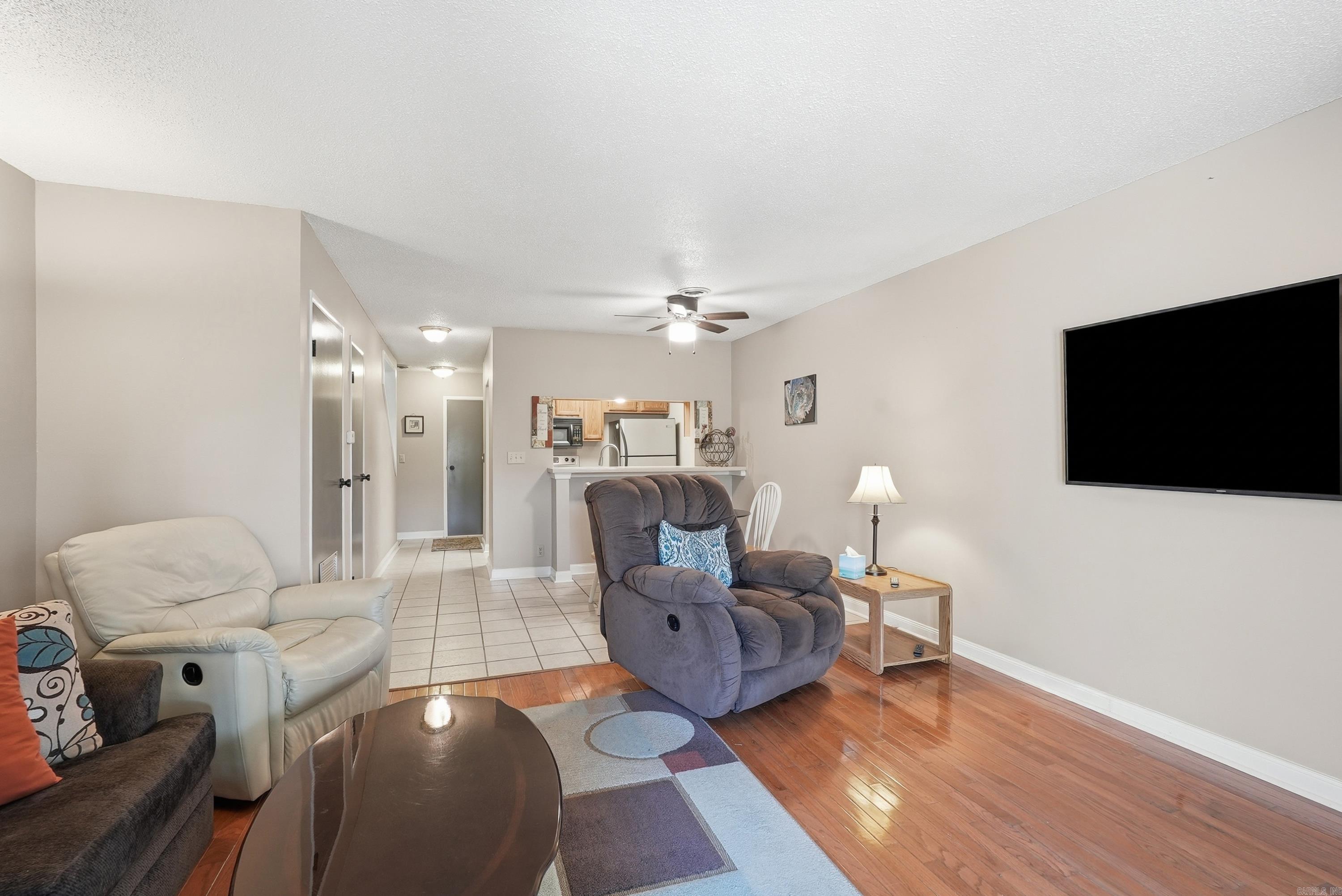 LAKEWOOD HILLS CONDO - Residential