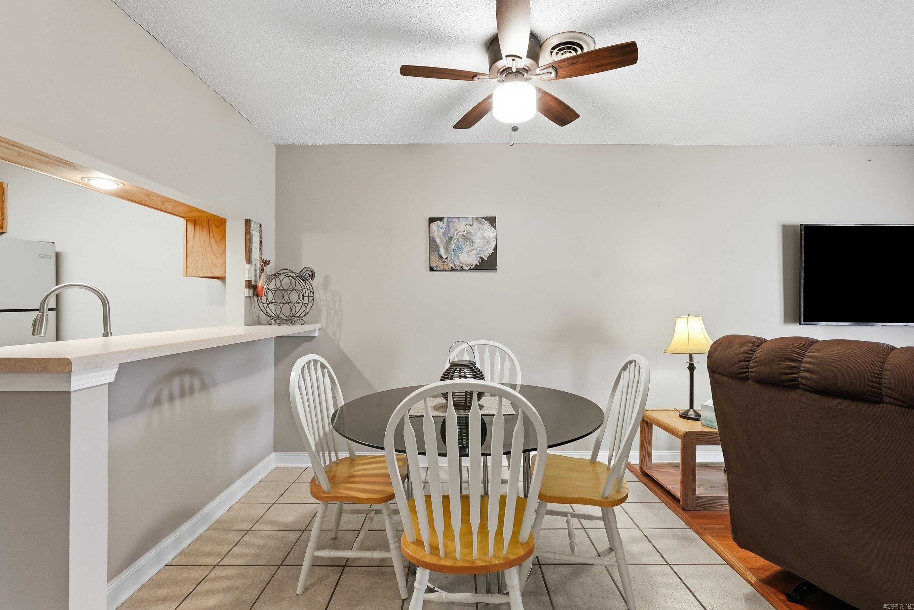 LAKEWOOD HILLS CONDO - Residential