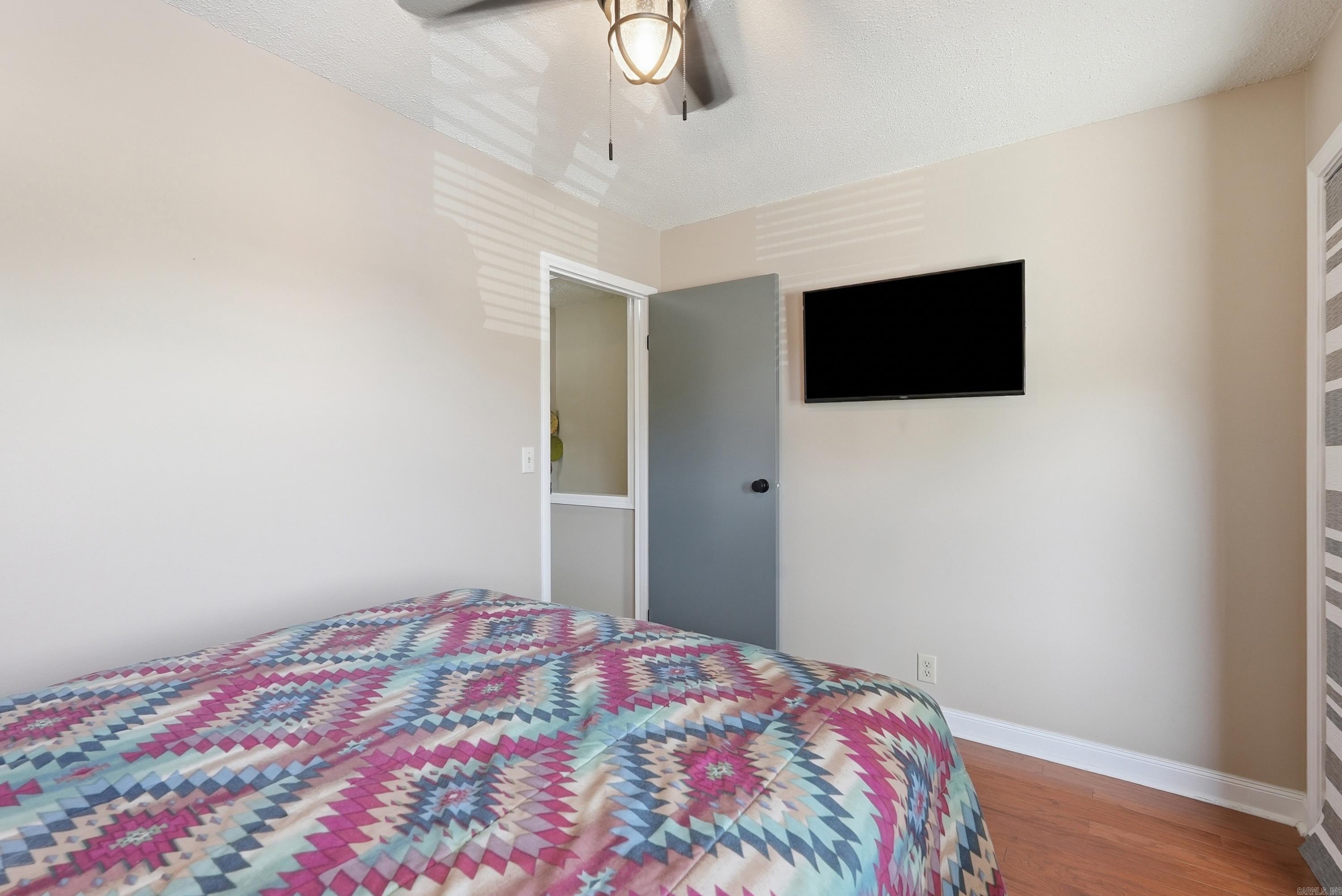 LAKEWOOD HILLS CONDO - Residential