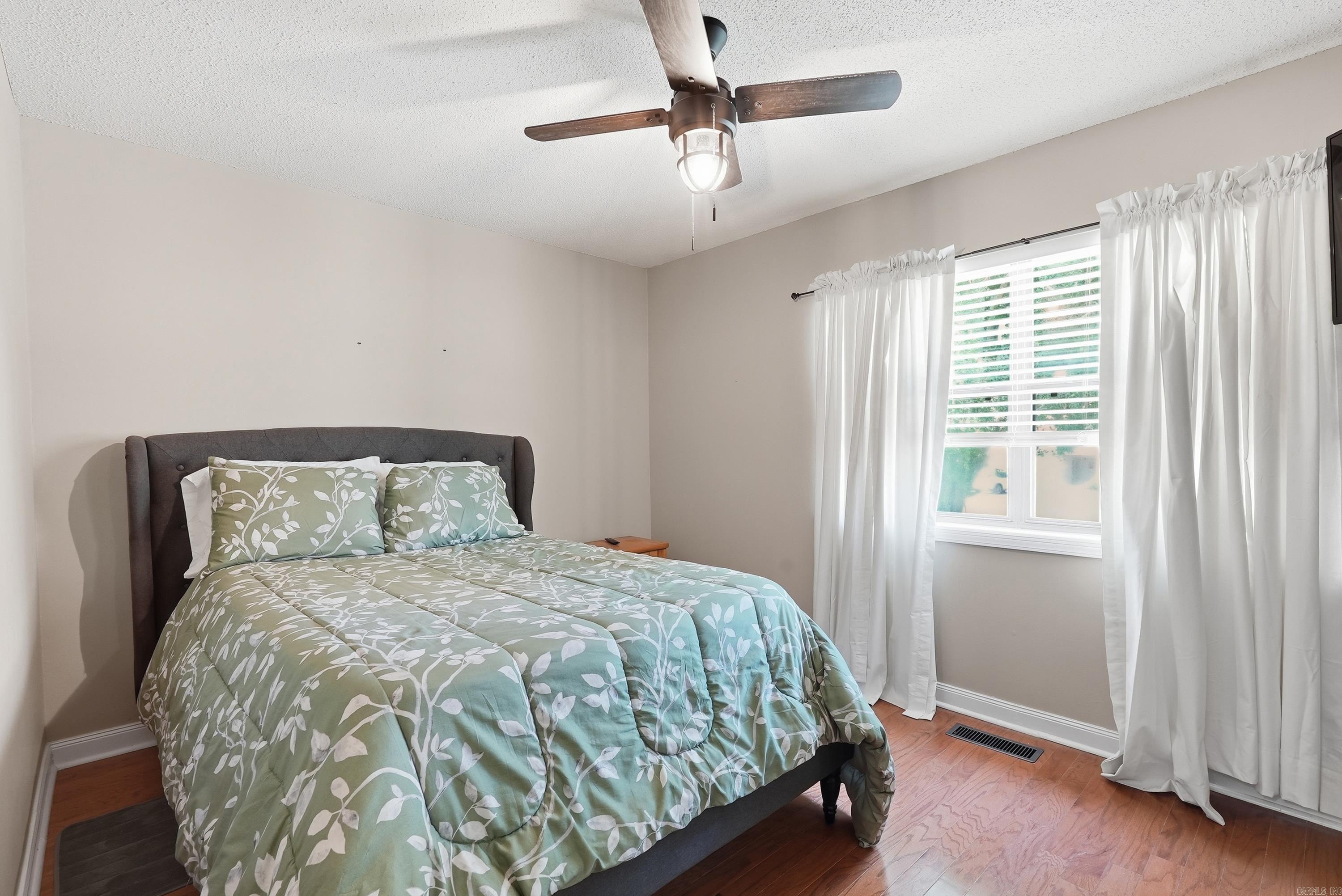 LAKEWOOD HILLS CONDO - Residential