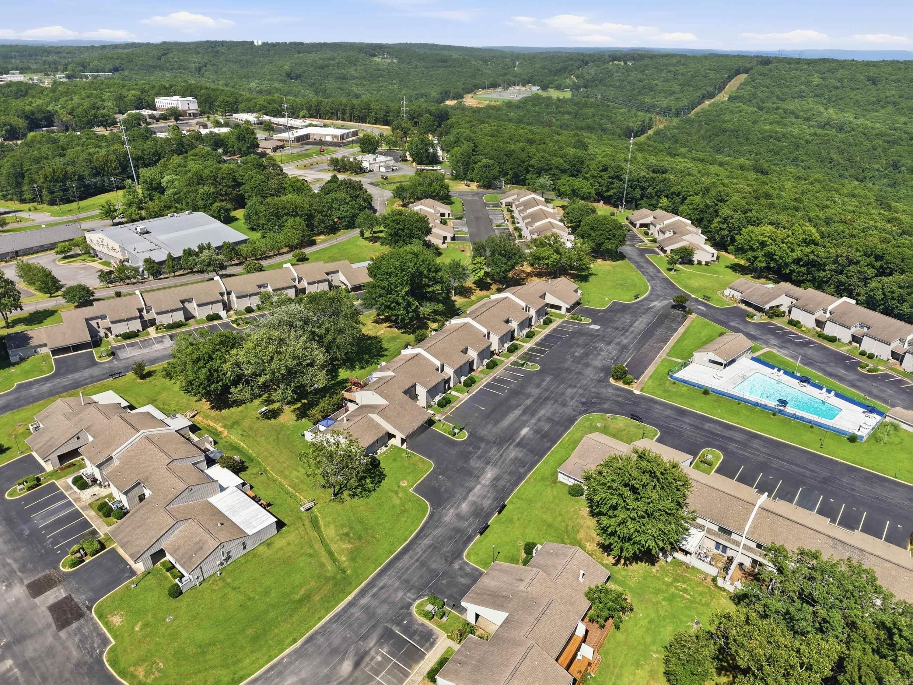 LAKEWOOD HILLS CONDO - Residential