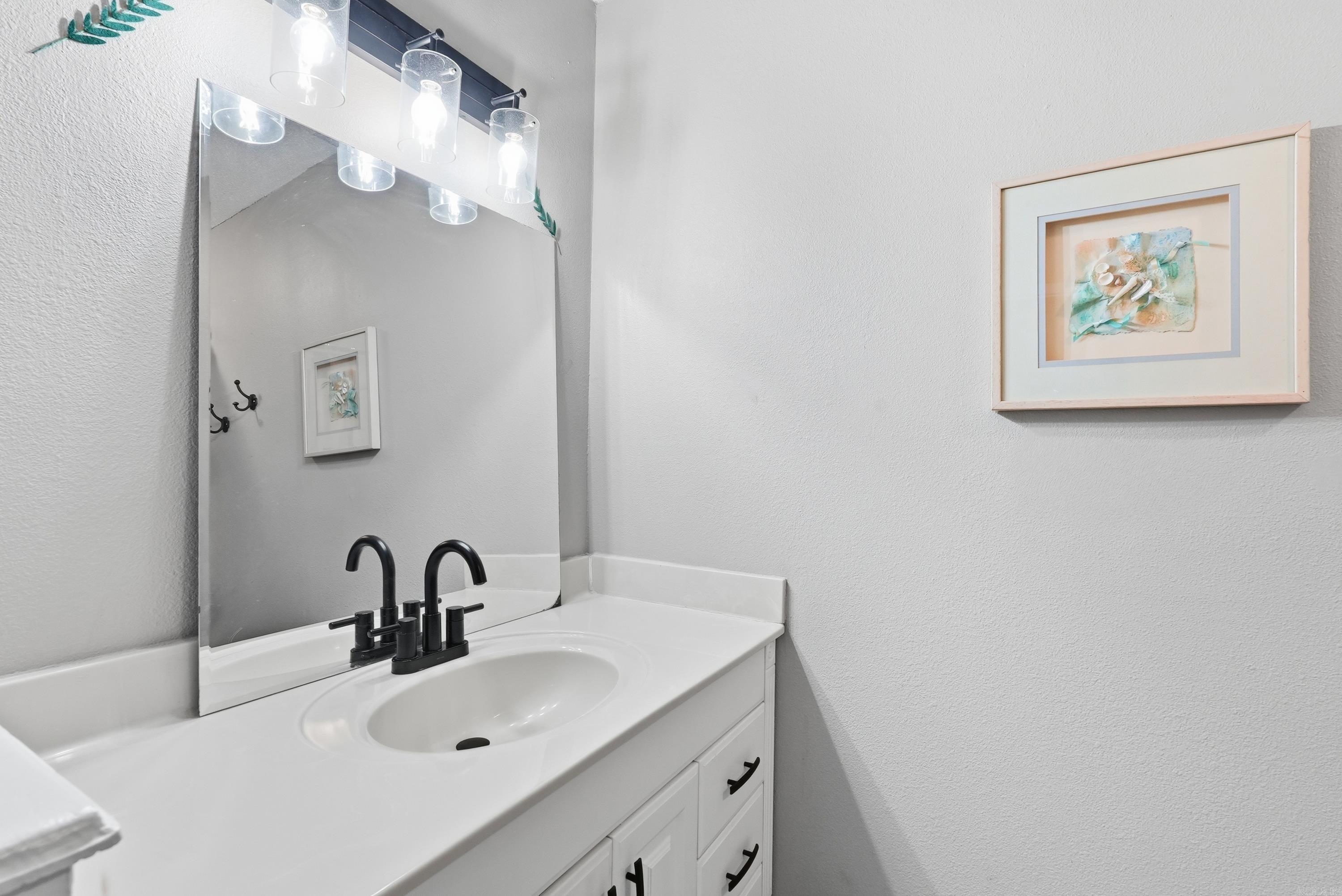 LAKEWOOD HILLS CONDO - Residential