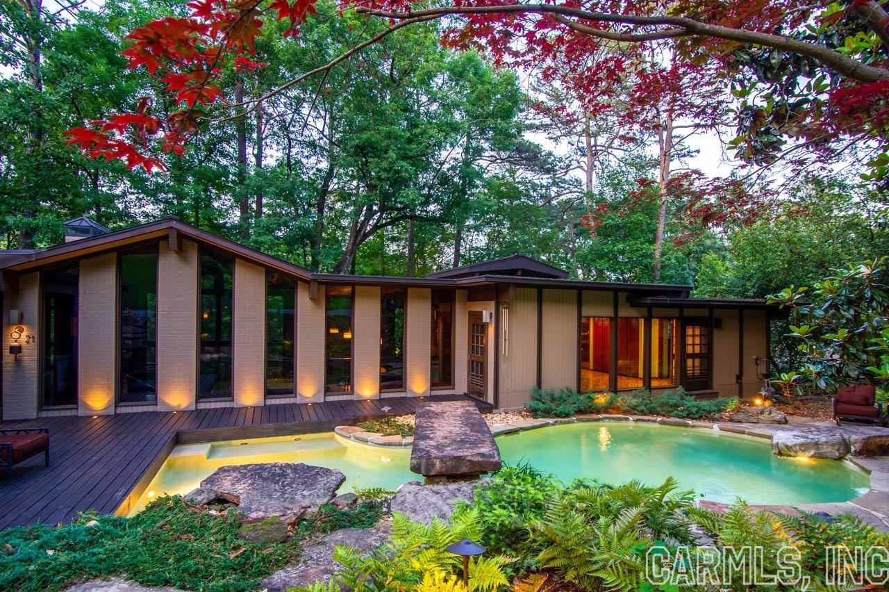 RIVER RIDGE - Residential