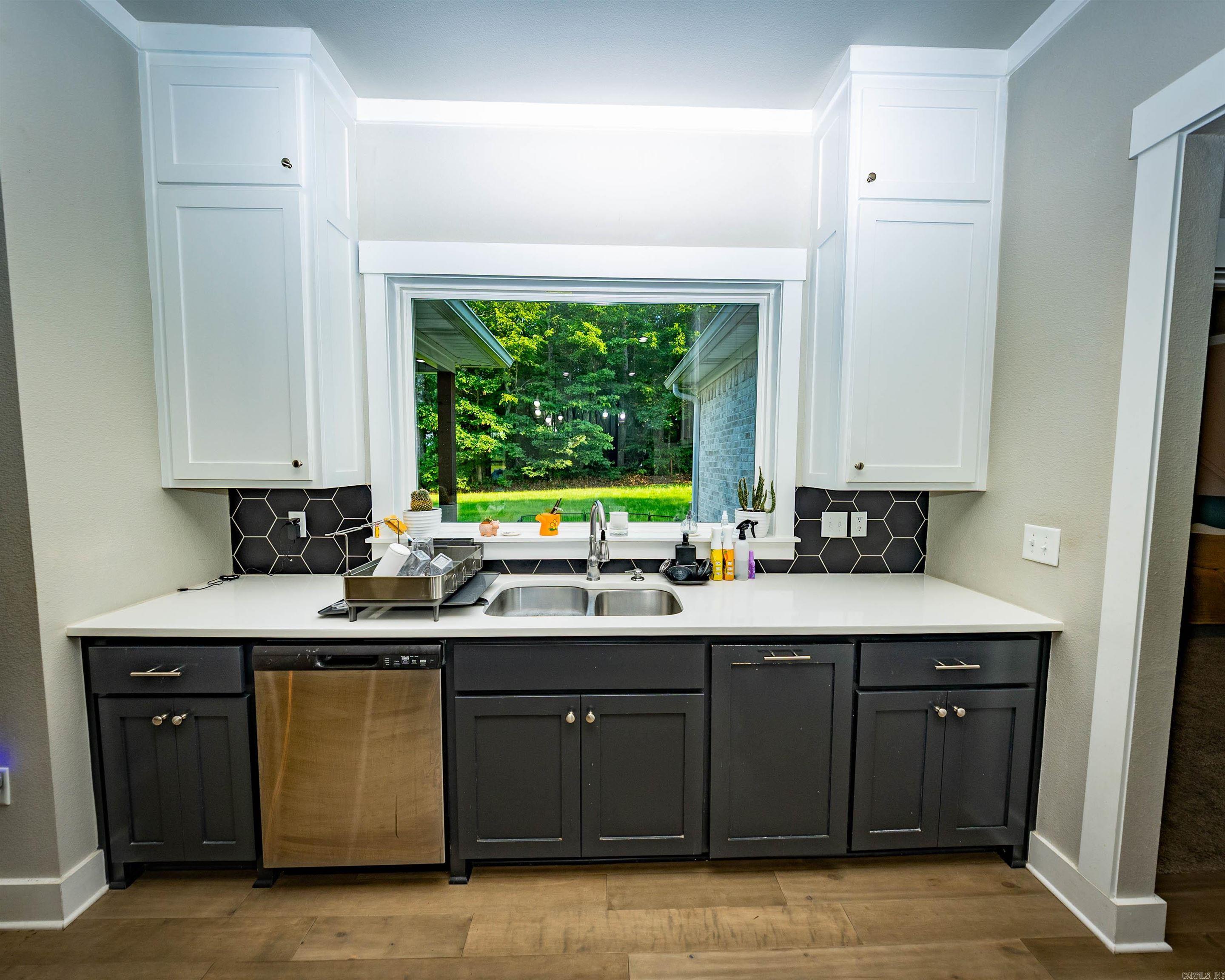 AVILLA HILLS - Residential