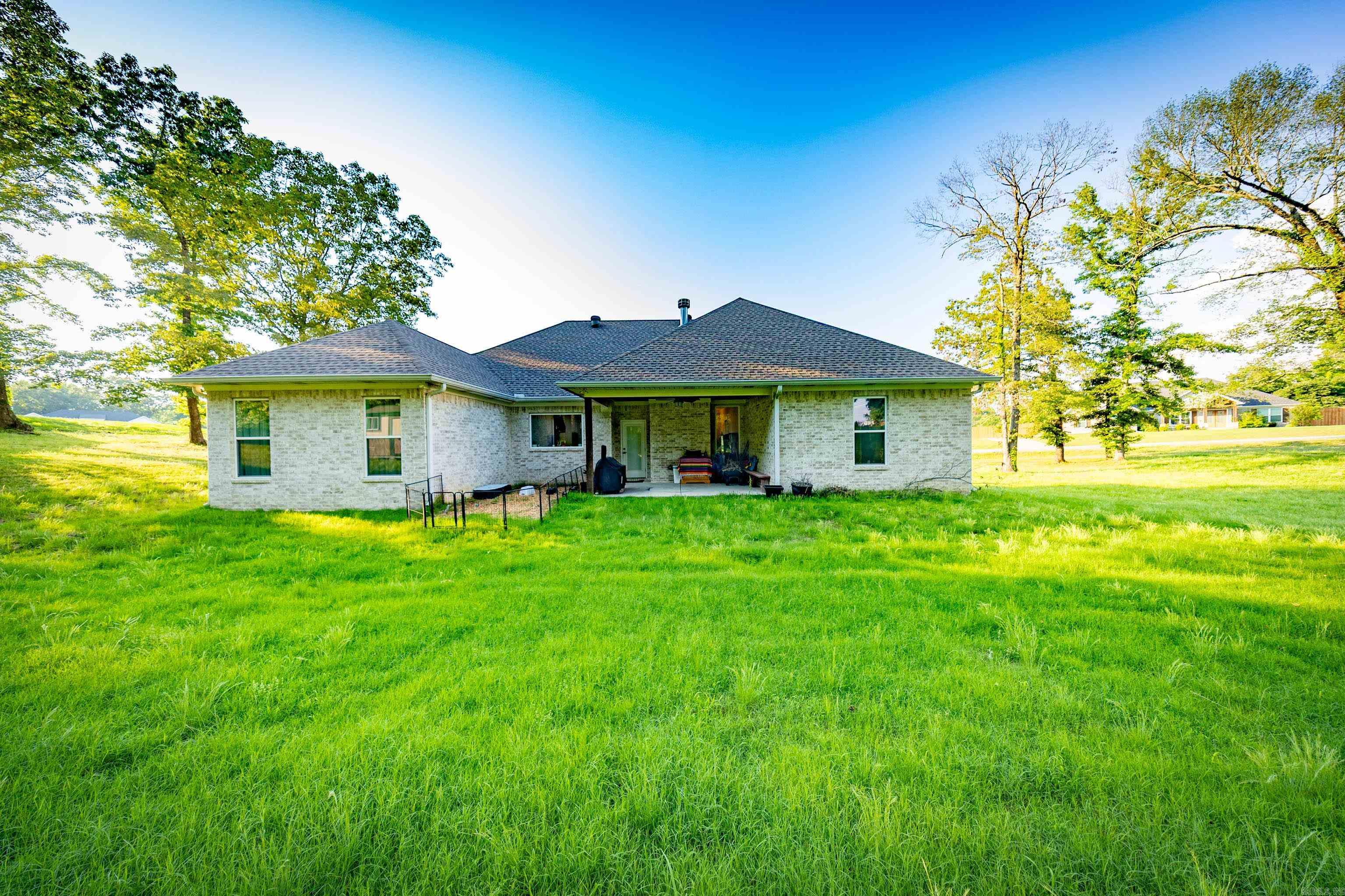 AVILLA HILLS - Residential