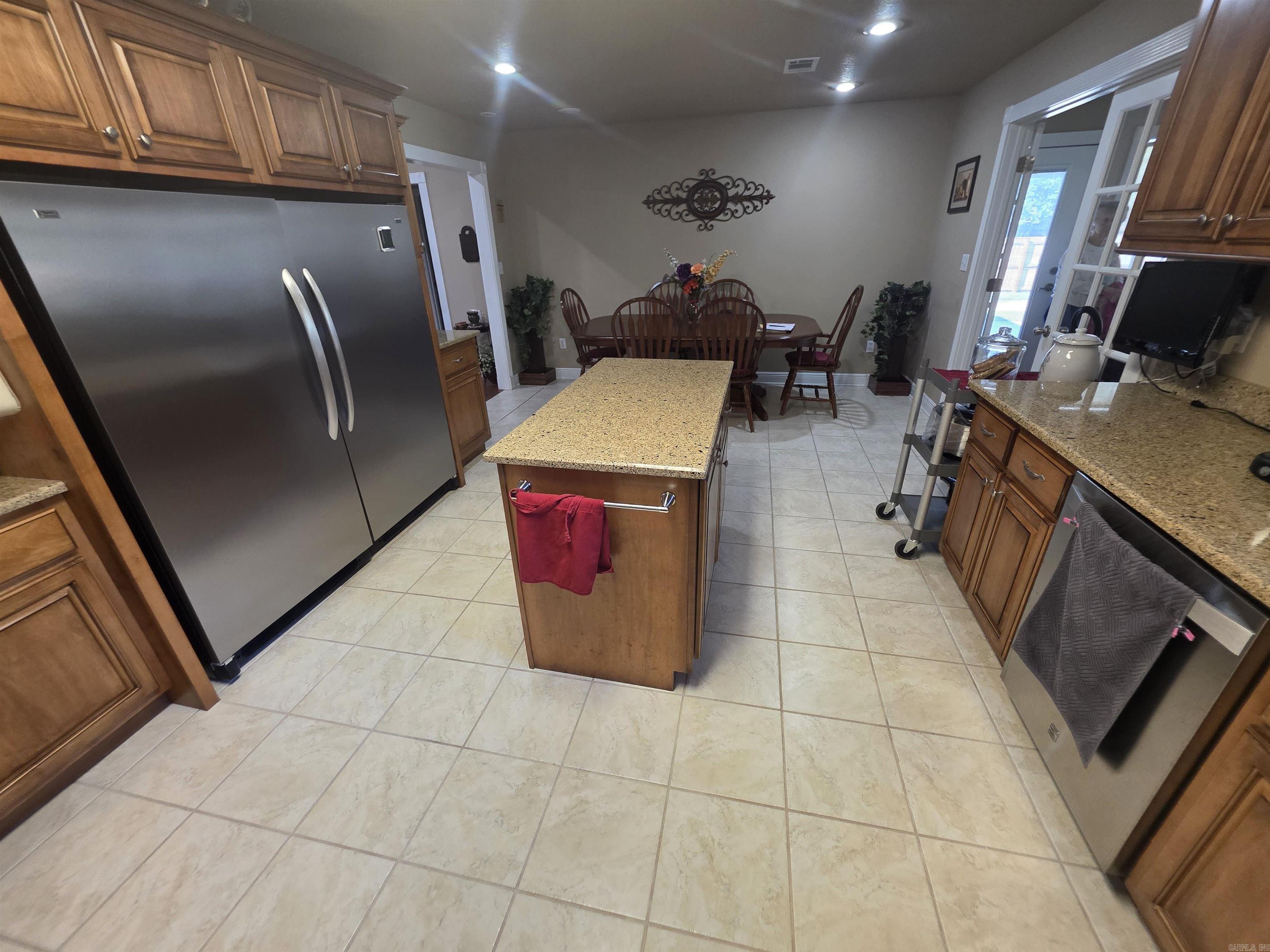 CARRIAGE HILL - Residential