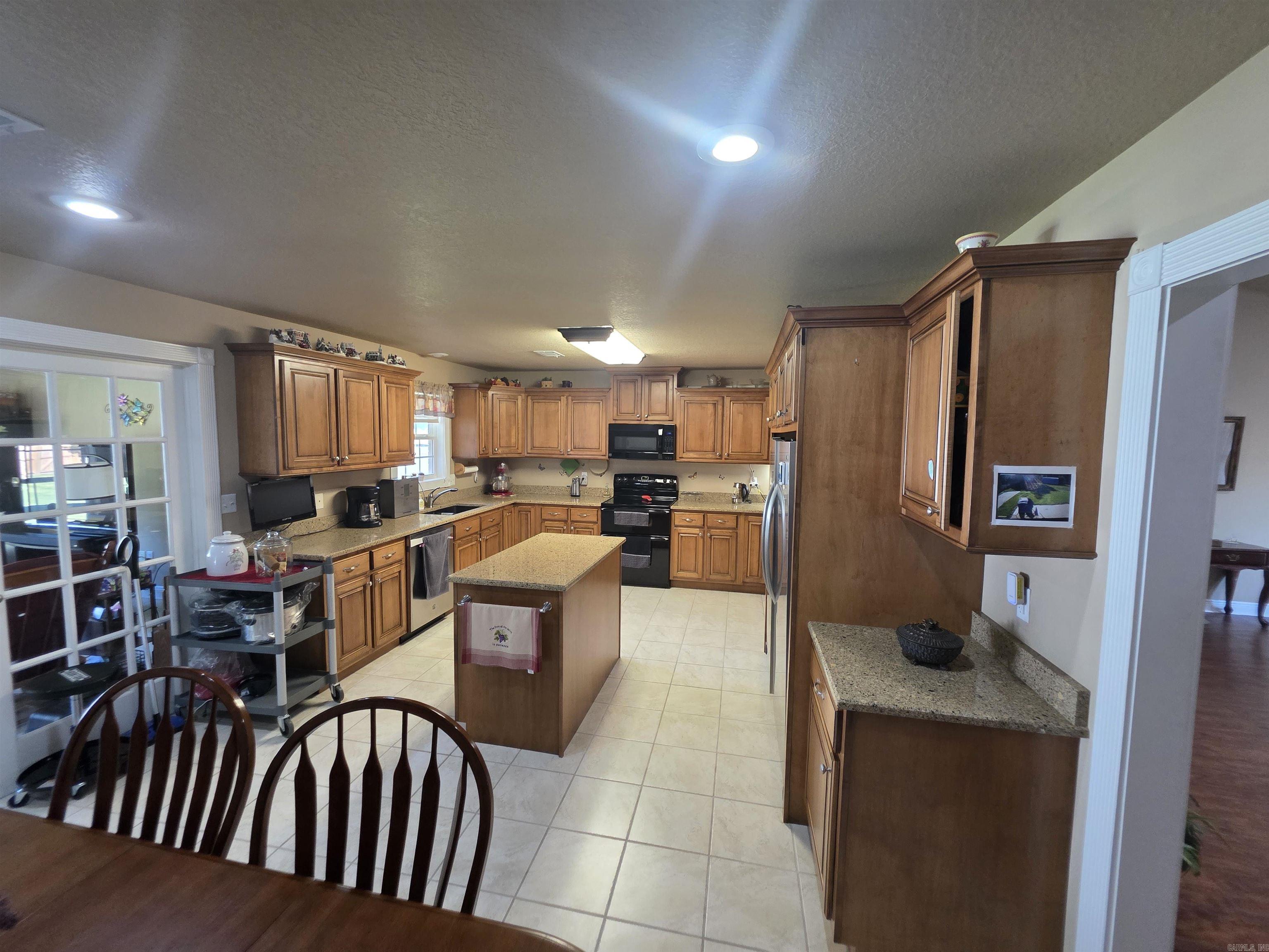 CARRIAGE HILL - Residential
