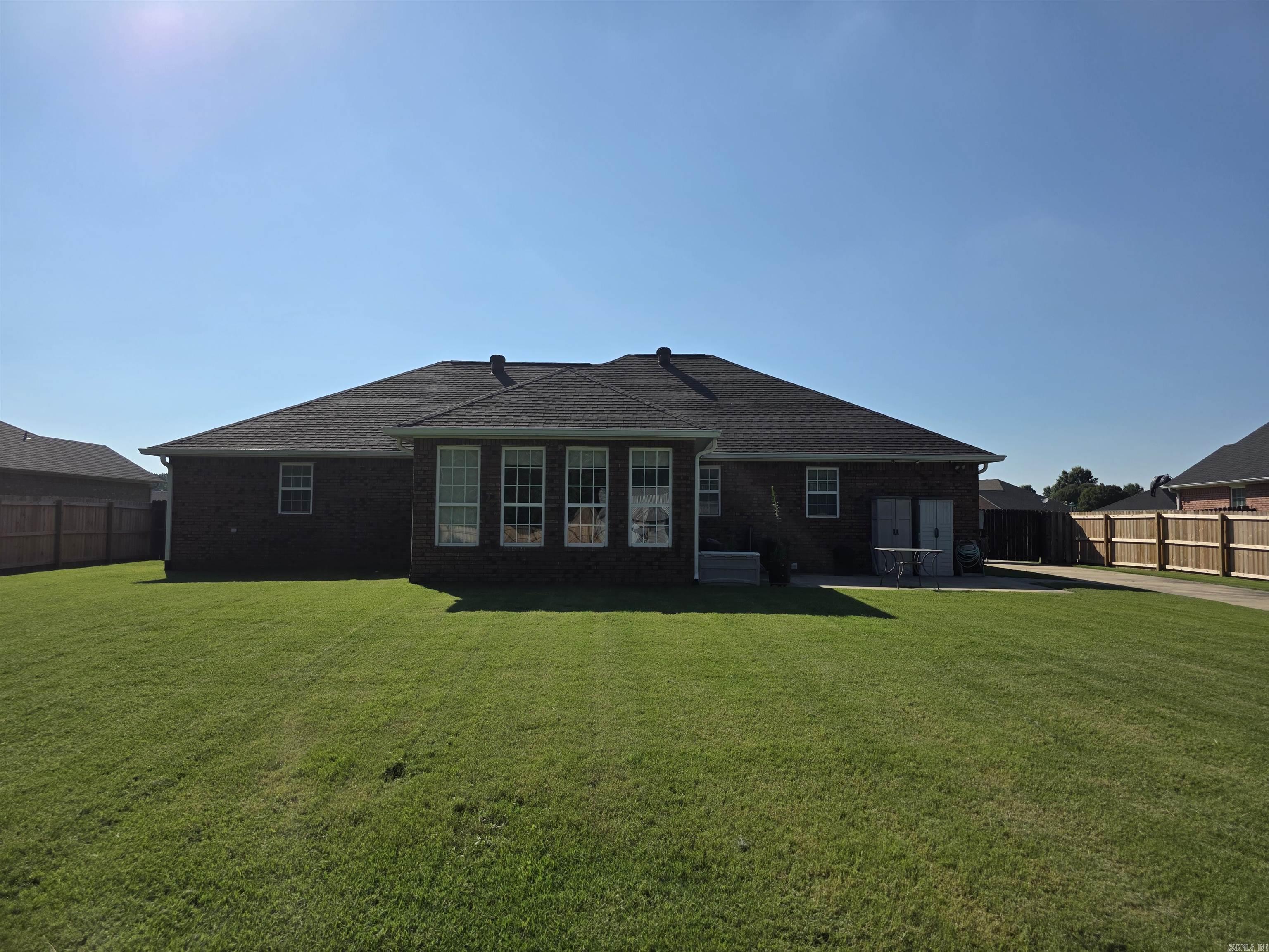 CARRIAGE HILL - Residential