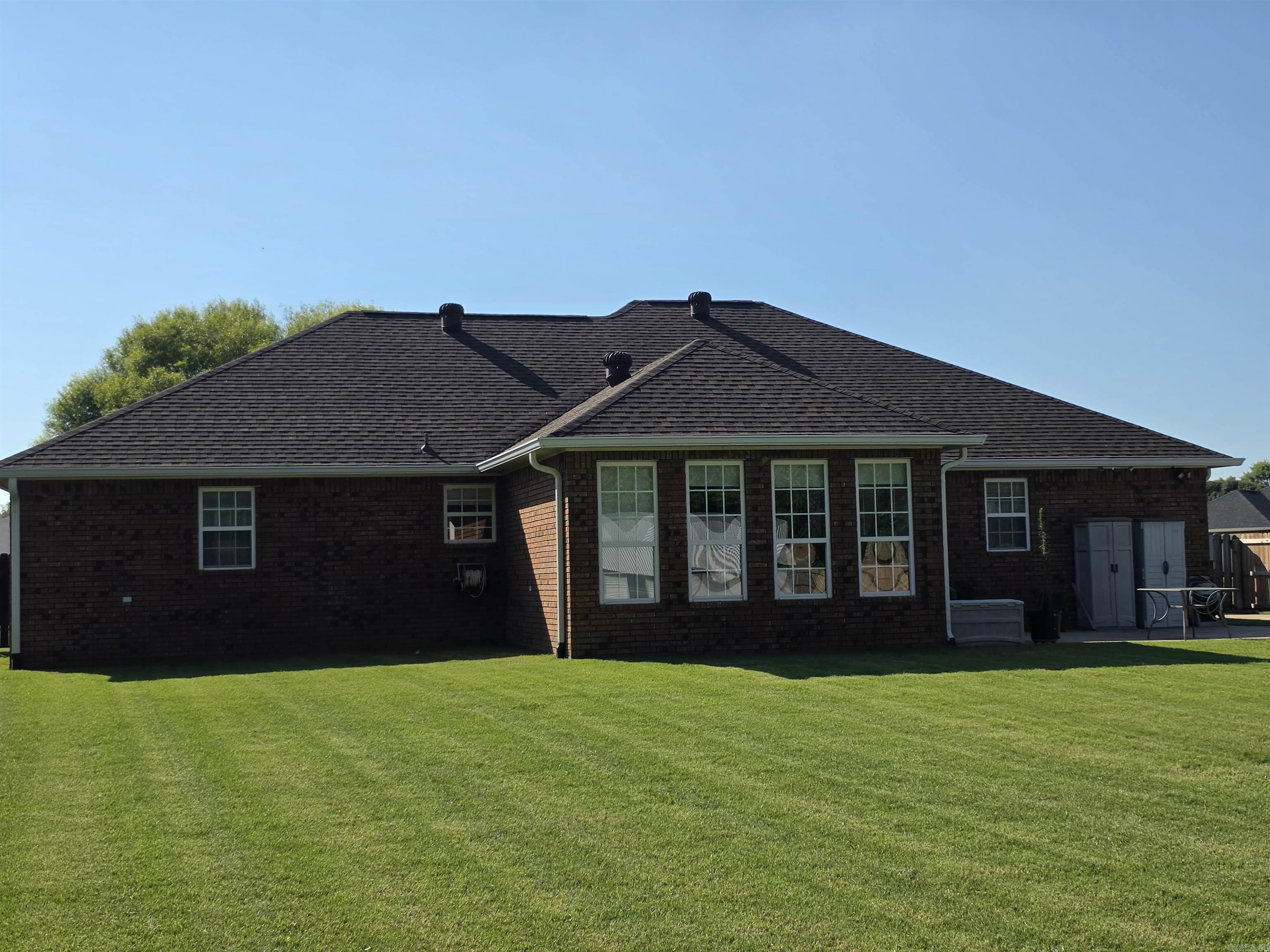 CARRIAGE HILL - Residential