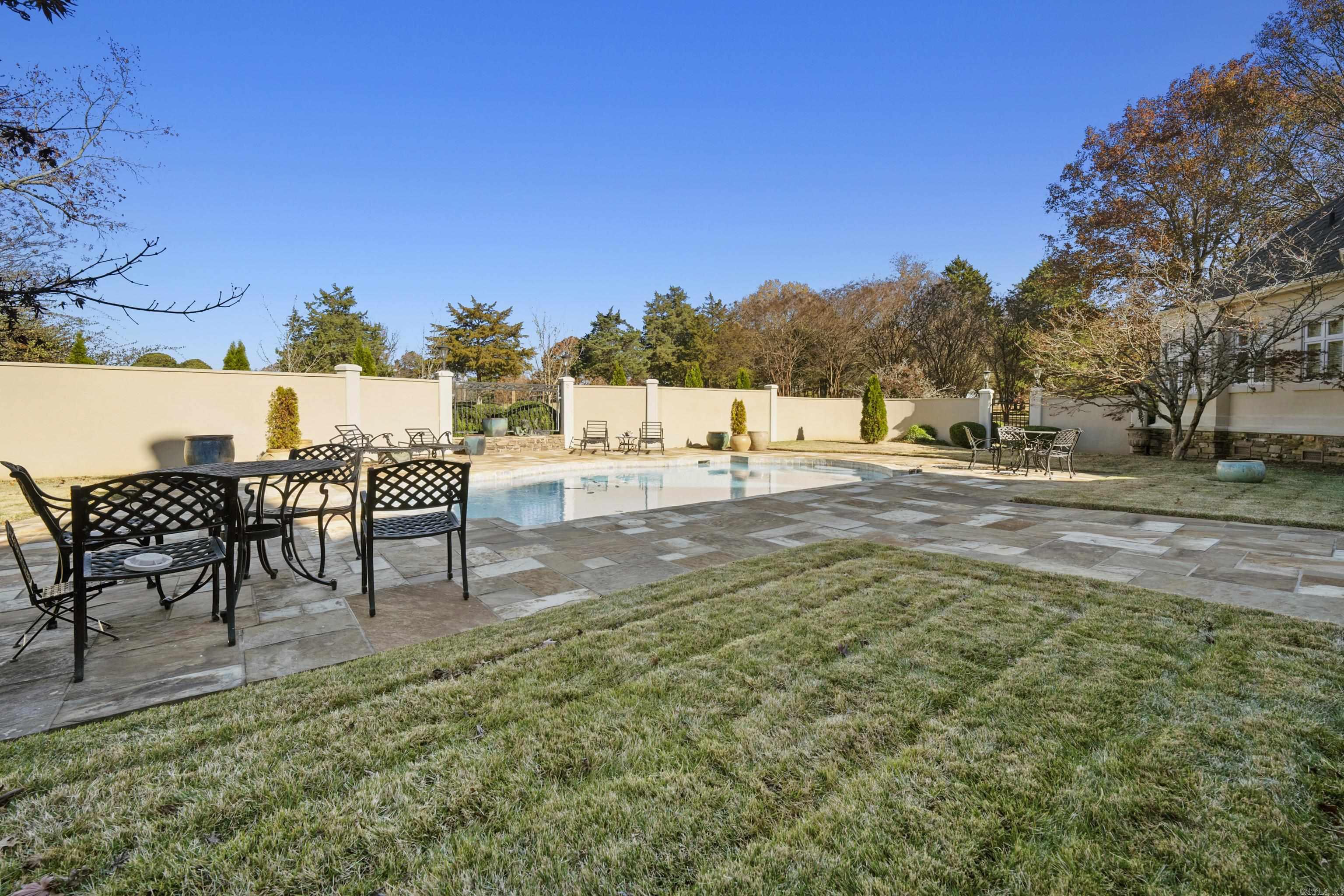 Searcy Country Club - Residential