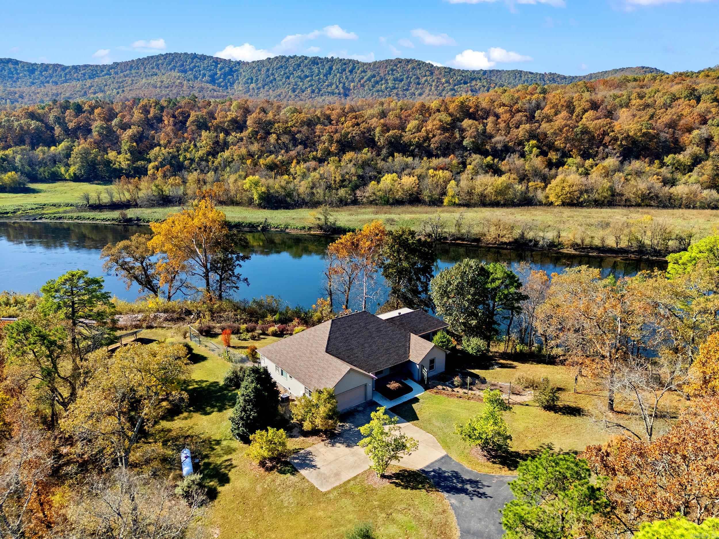 WHITE RIVER VALLEY - Residential
