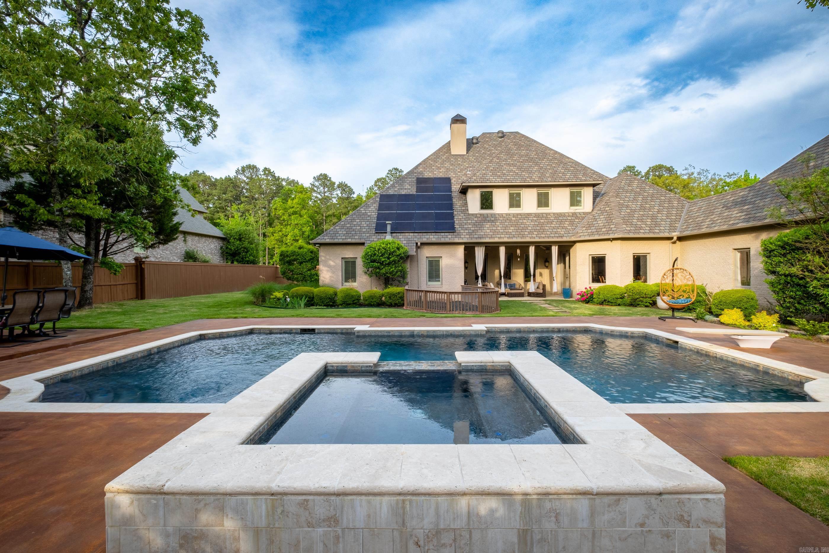 CHENAL VALLEY SOLOGNE CIRCLE - Residential