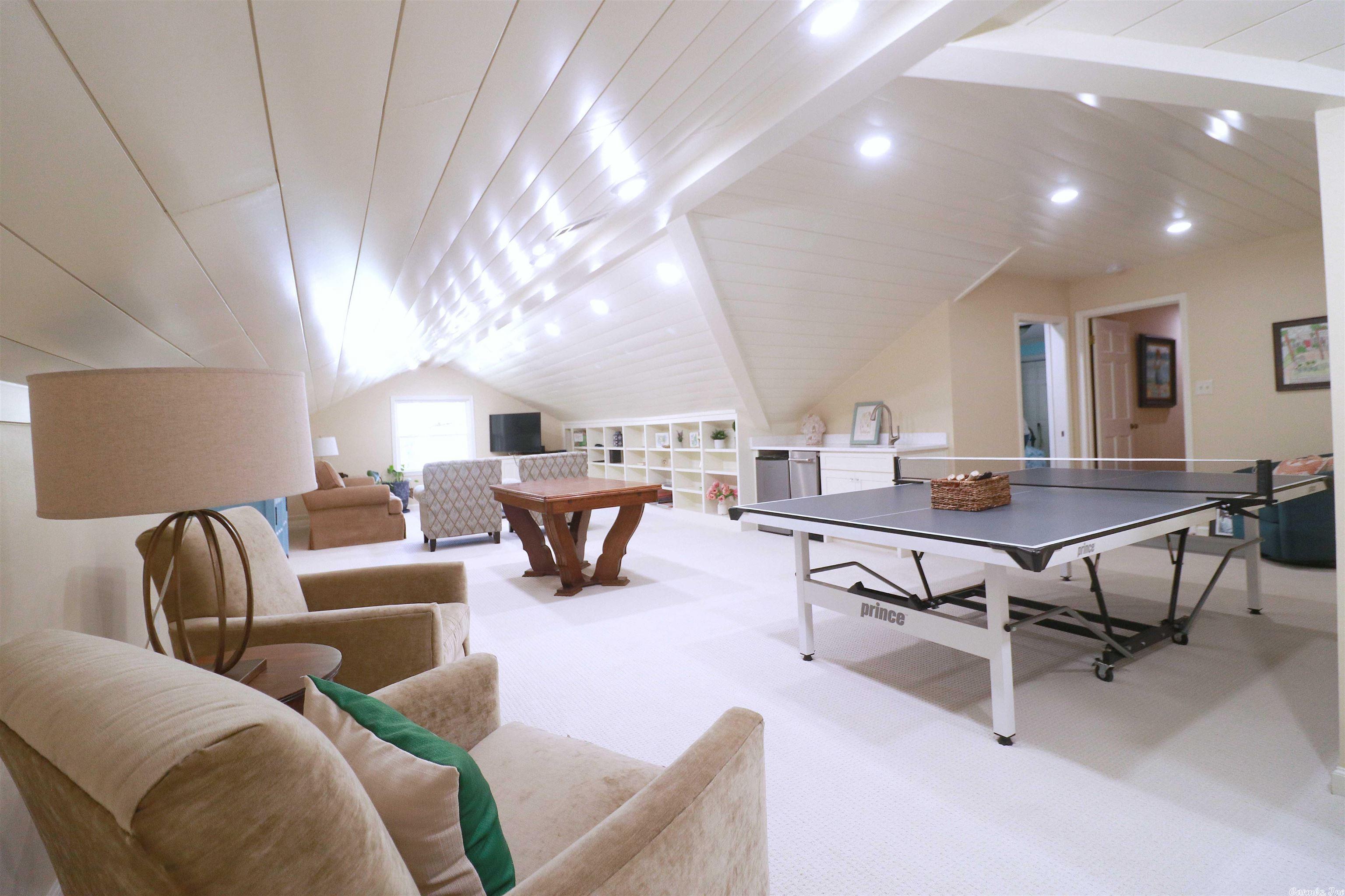 PLEASANT VALLEY - Residential