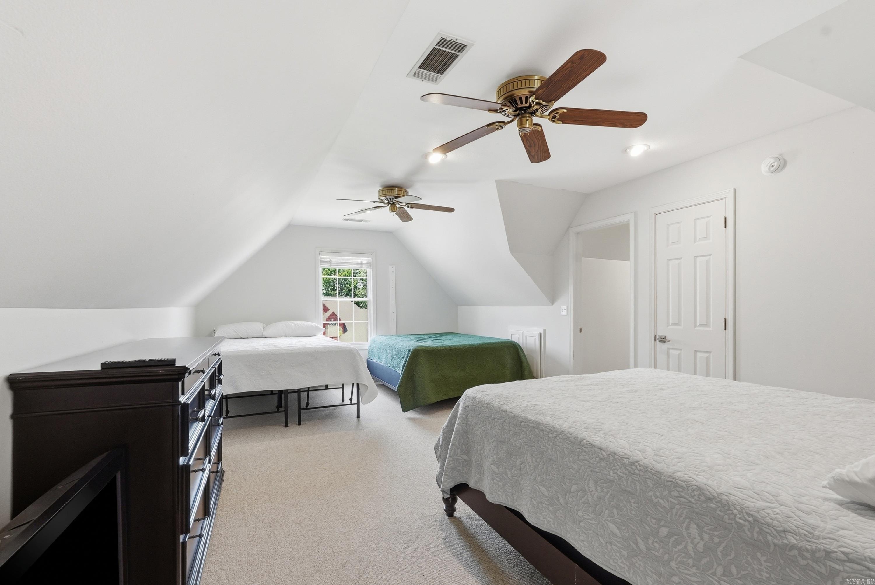 COPPERFIELD - Residential