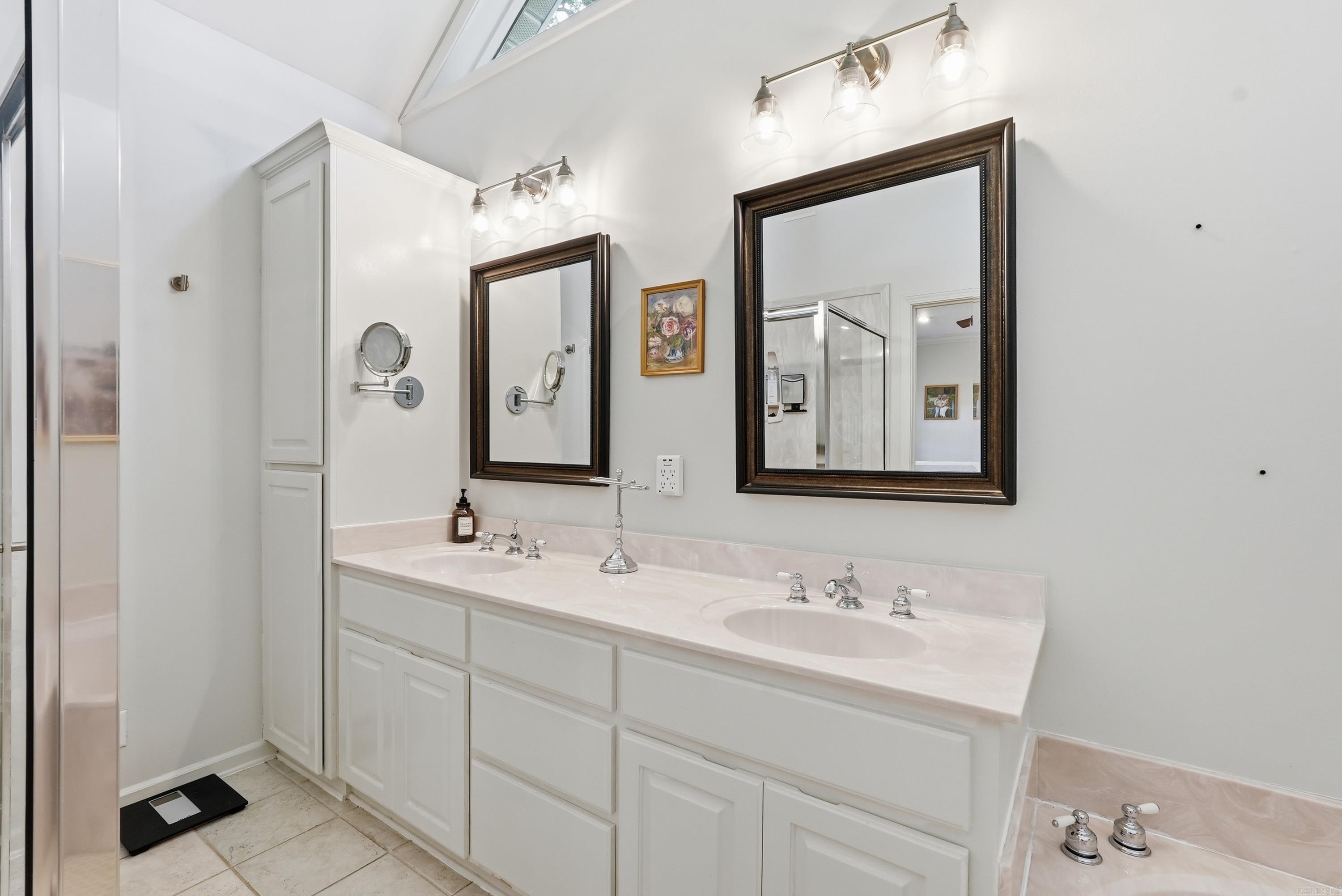 COPPERFIELD - Residential