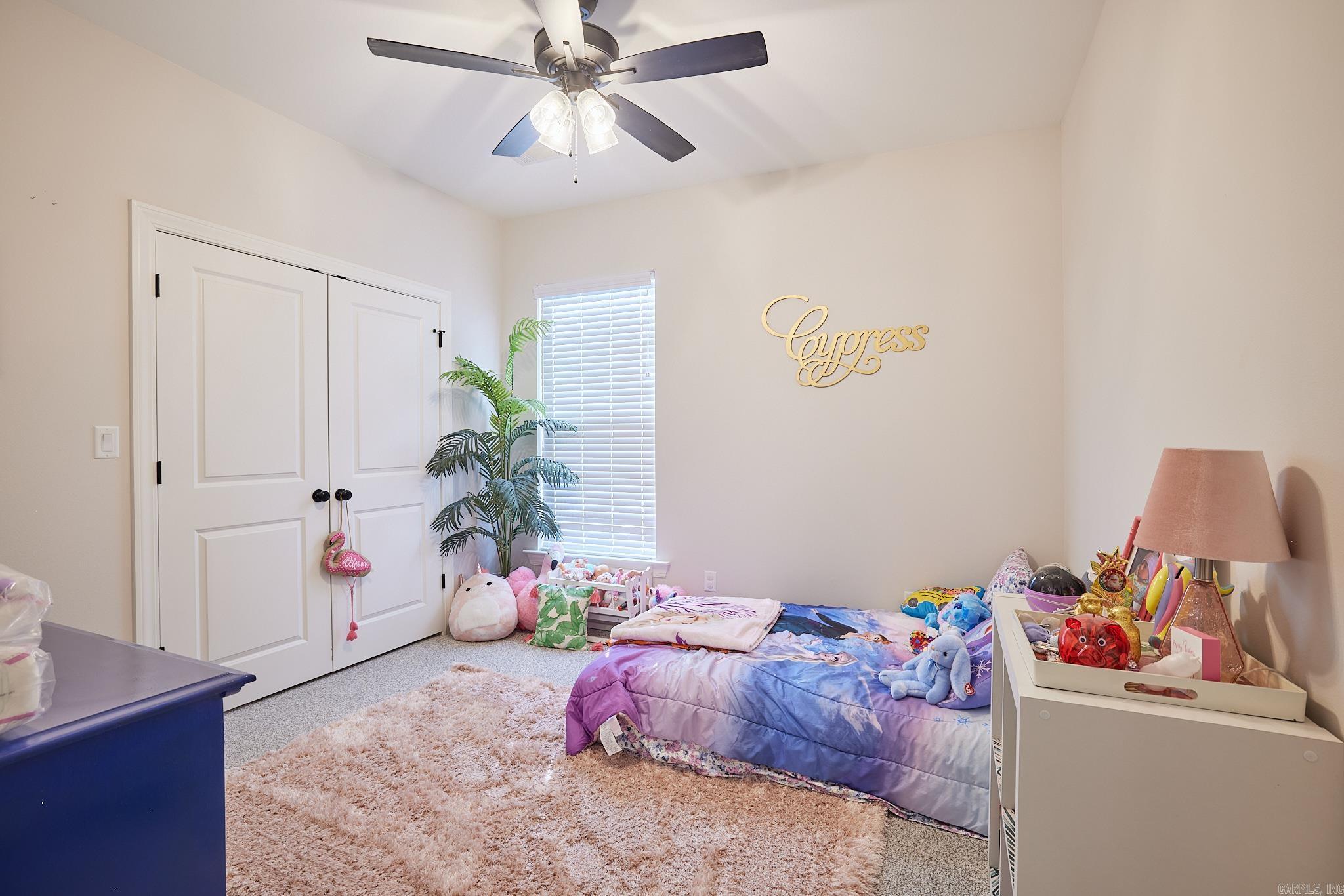 DAWSONS POINTE - Residential