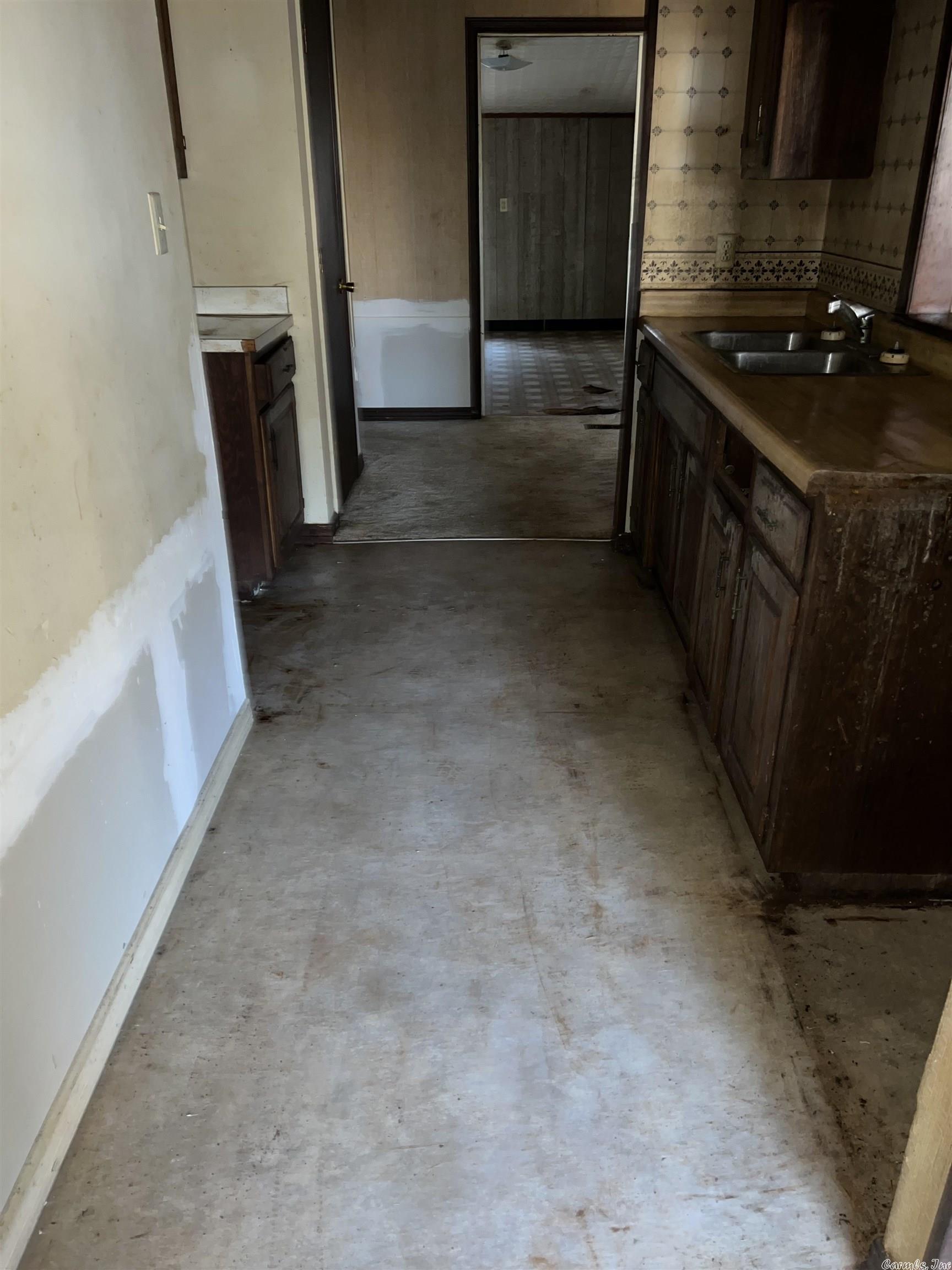LAKEWOOD - Residential
