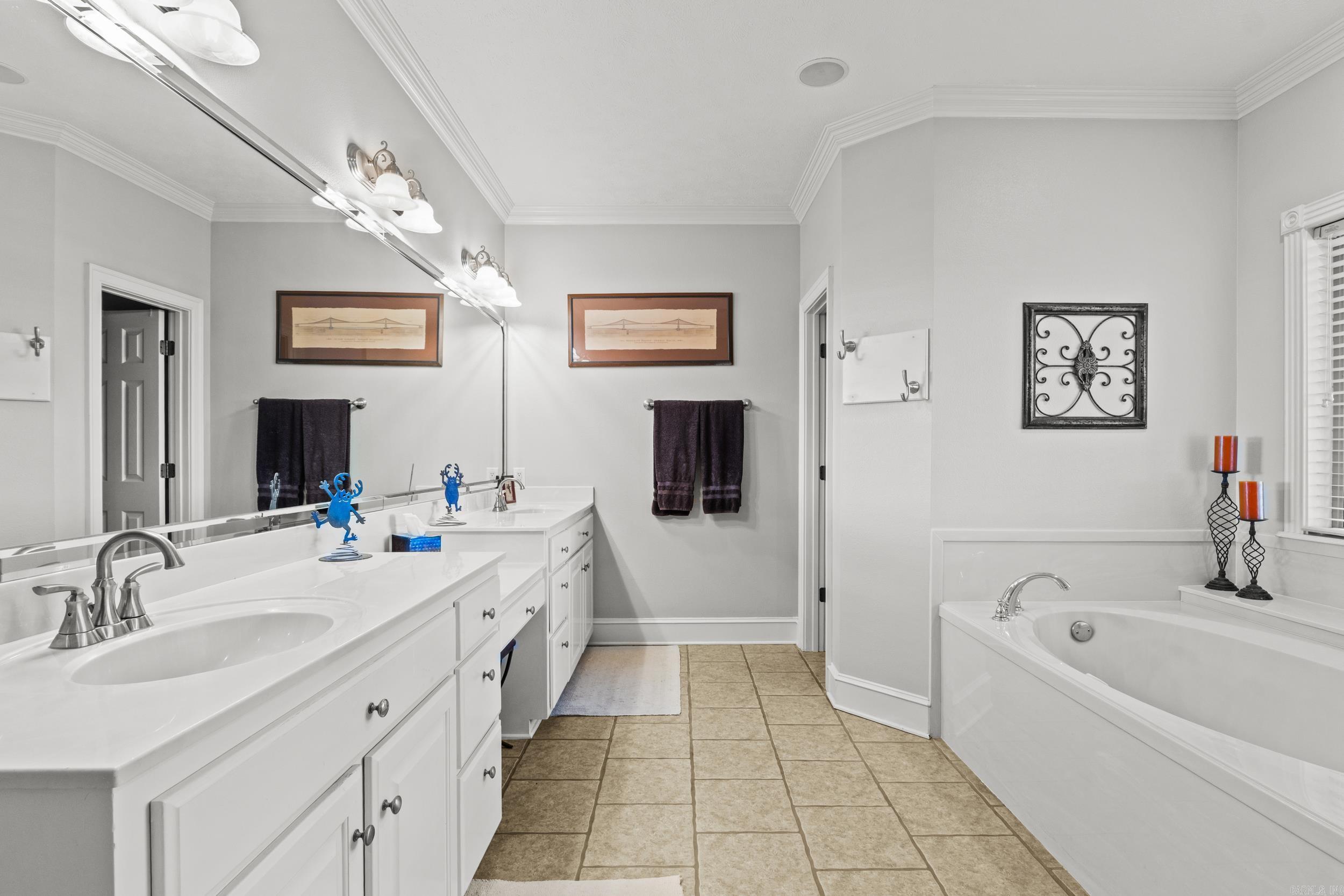 DOGWOOD ESTATES - Residential