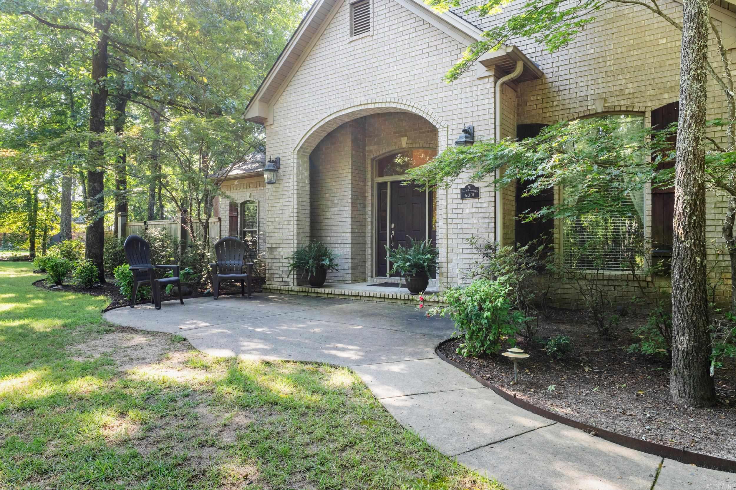 DOGWOOD ESTATES - Residential