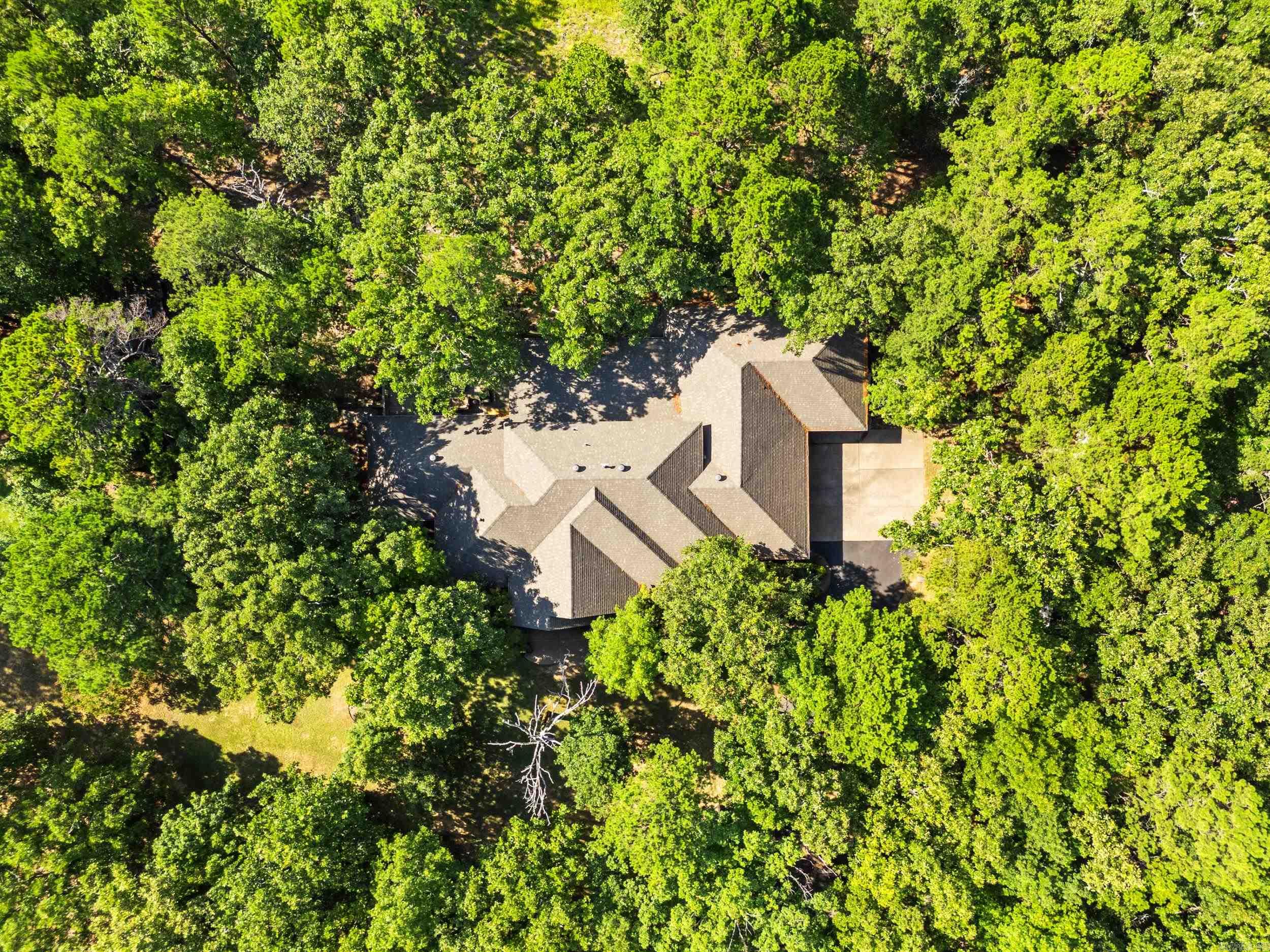 DOGWOOD ESTATES - Residential