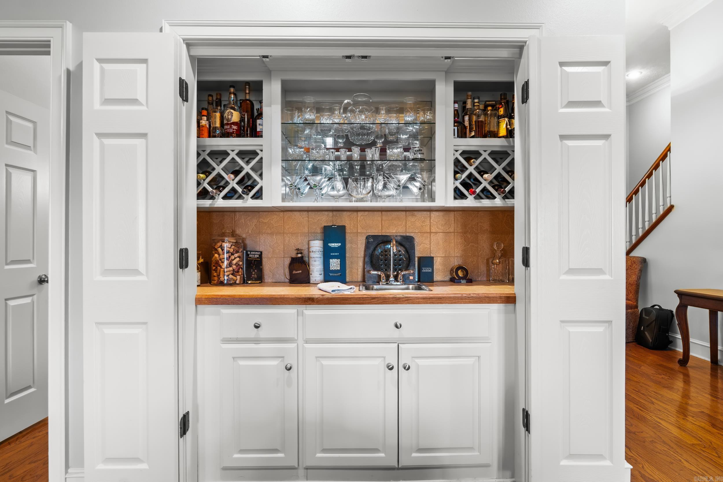 DOGWOOD ESTATES - Residential