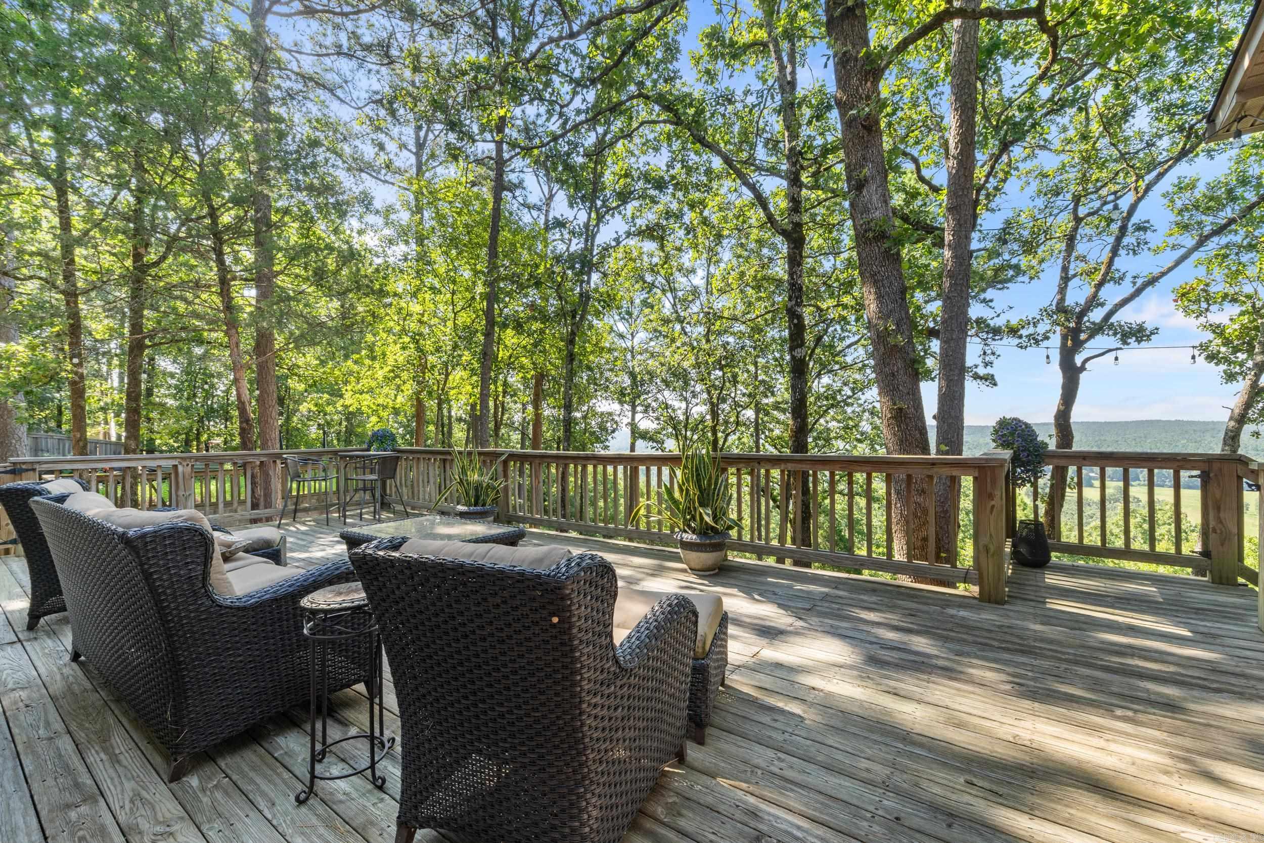 DOGWOOD ESTATES - Residential