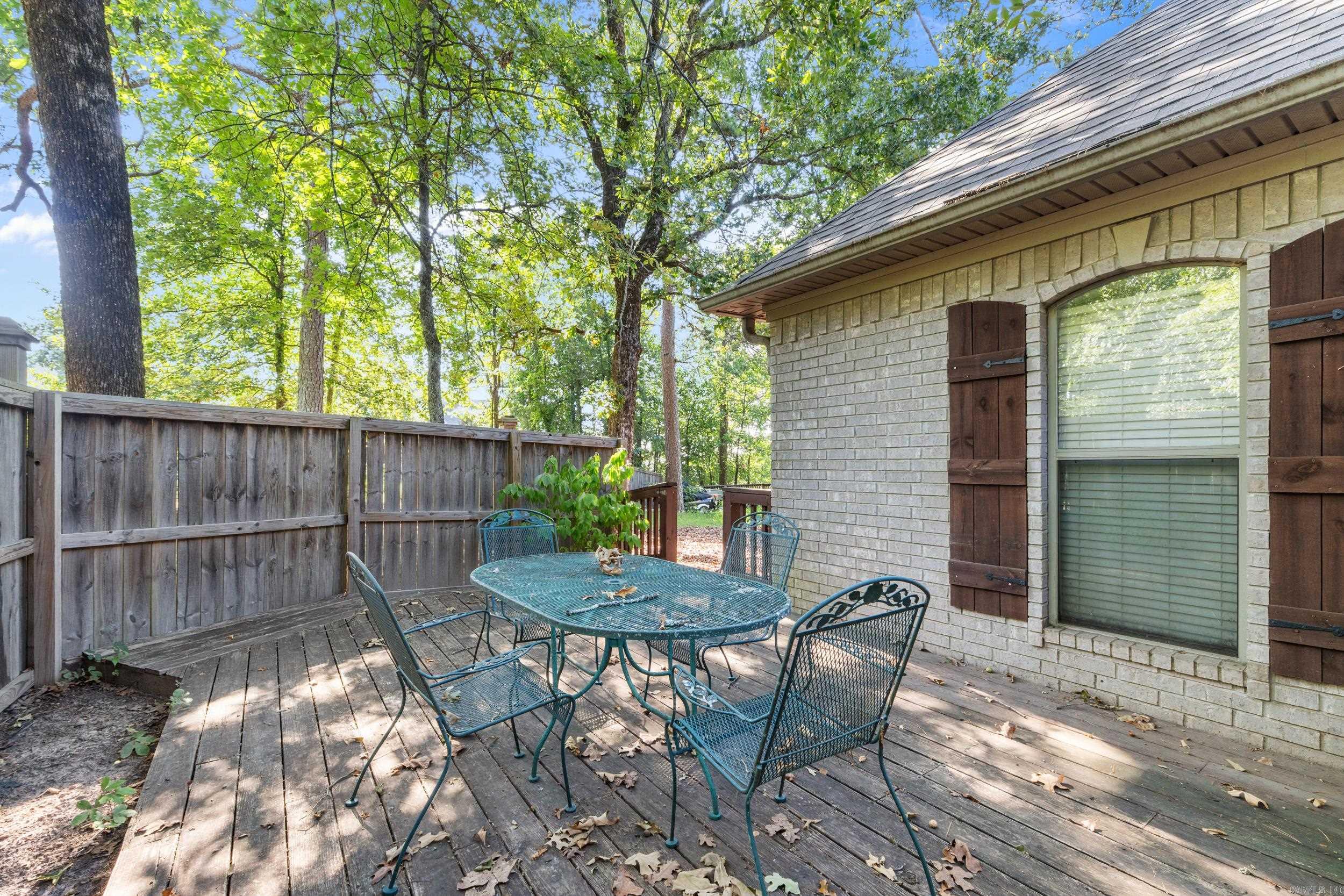 DOGWOOD ESTATES - Residential