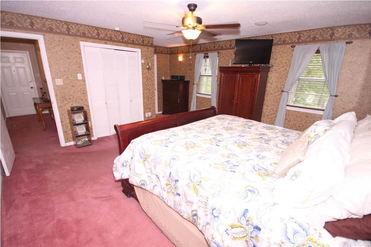 Twin Lakes - Residential