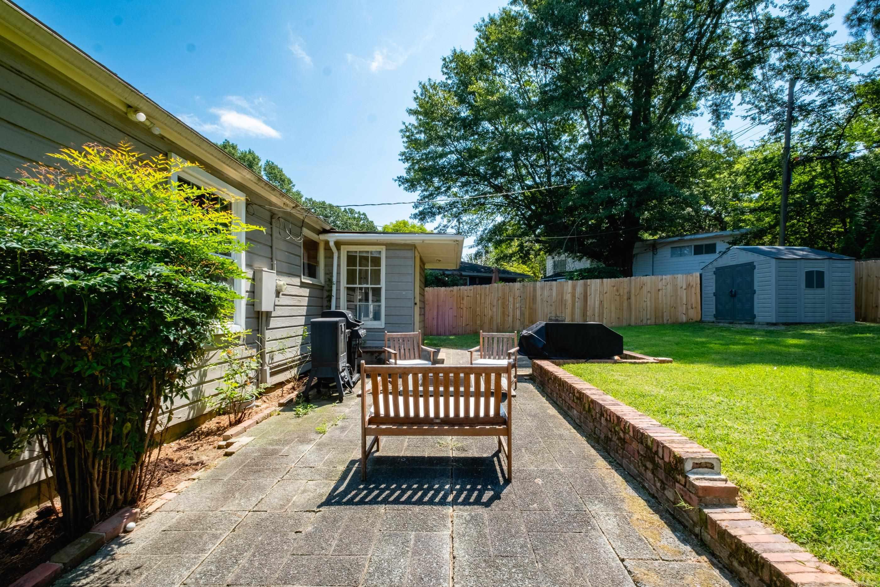 KAVANAUGH PLACE - Residential