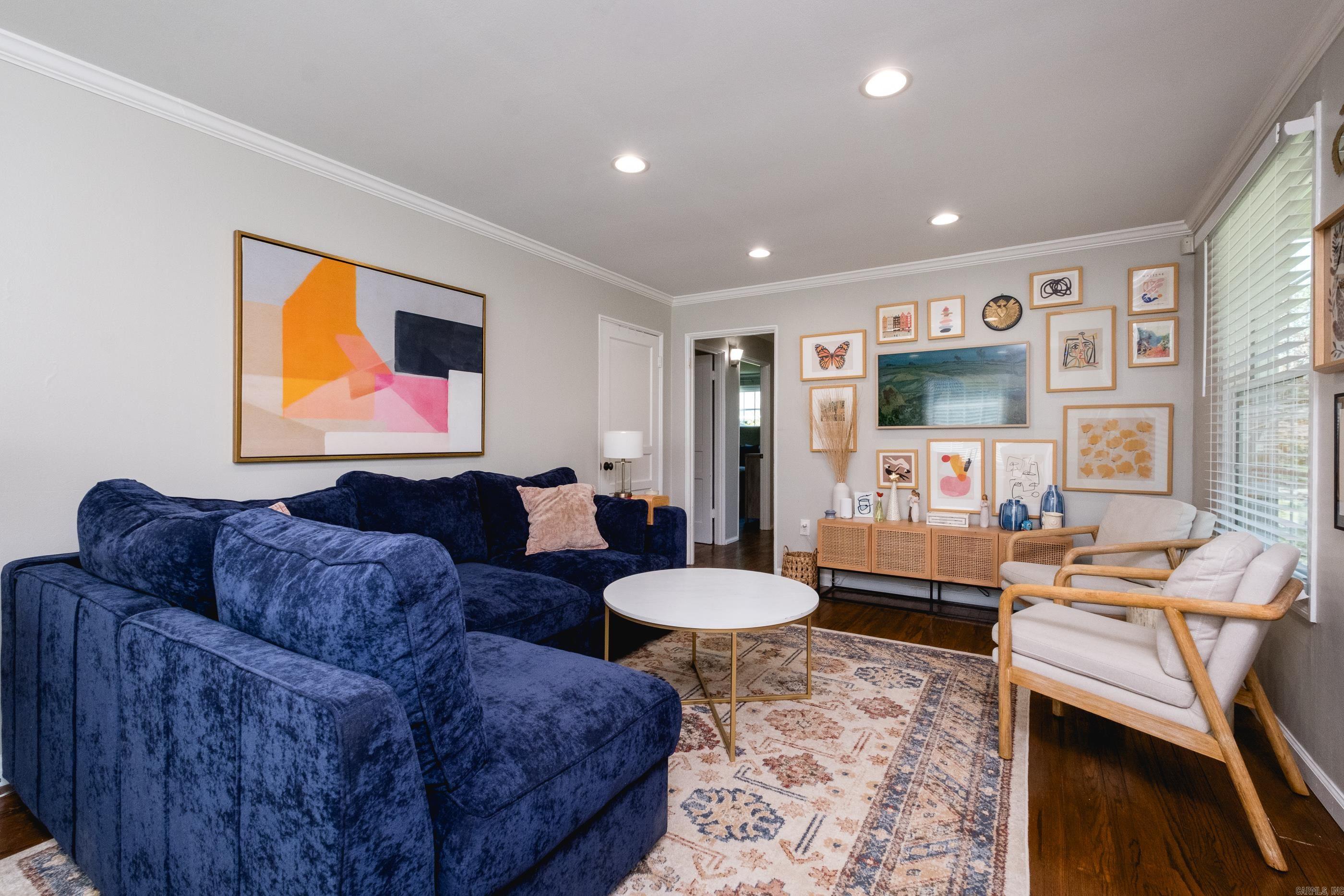 KAVANAUGH PLACE - Residential