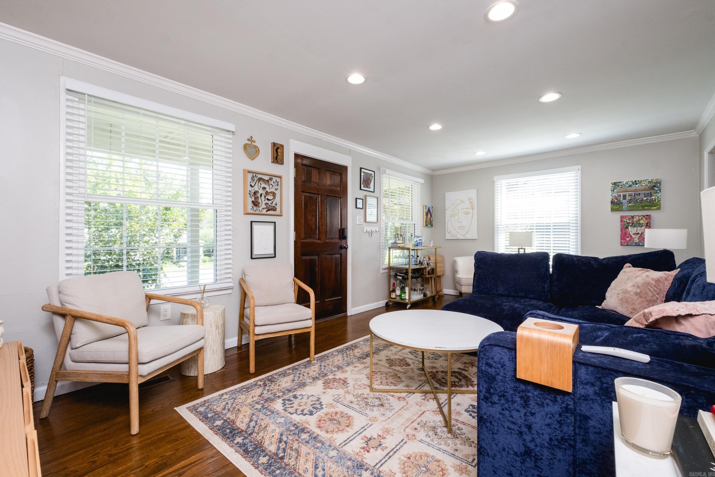 KAVANAUGH PLACE - Residential