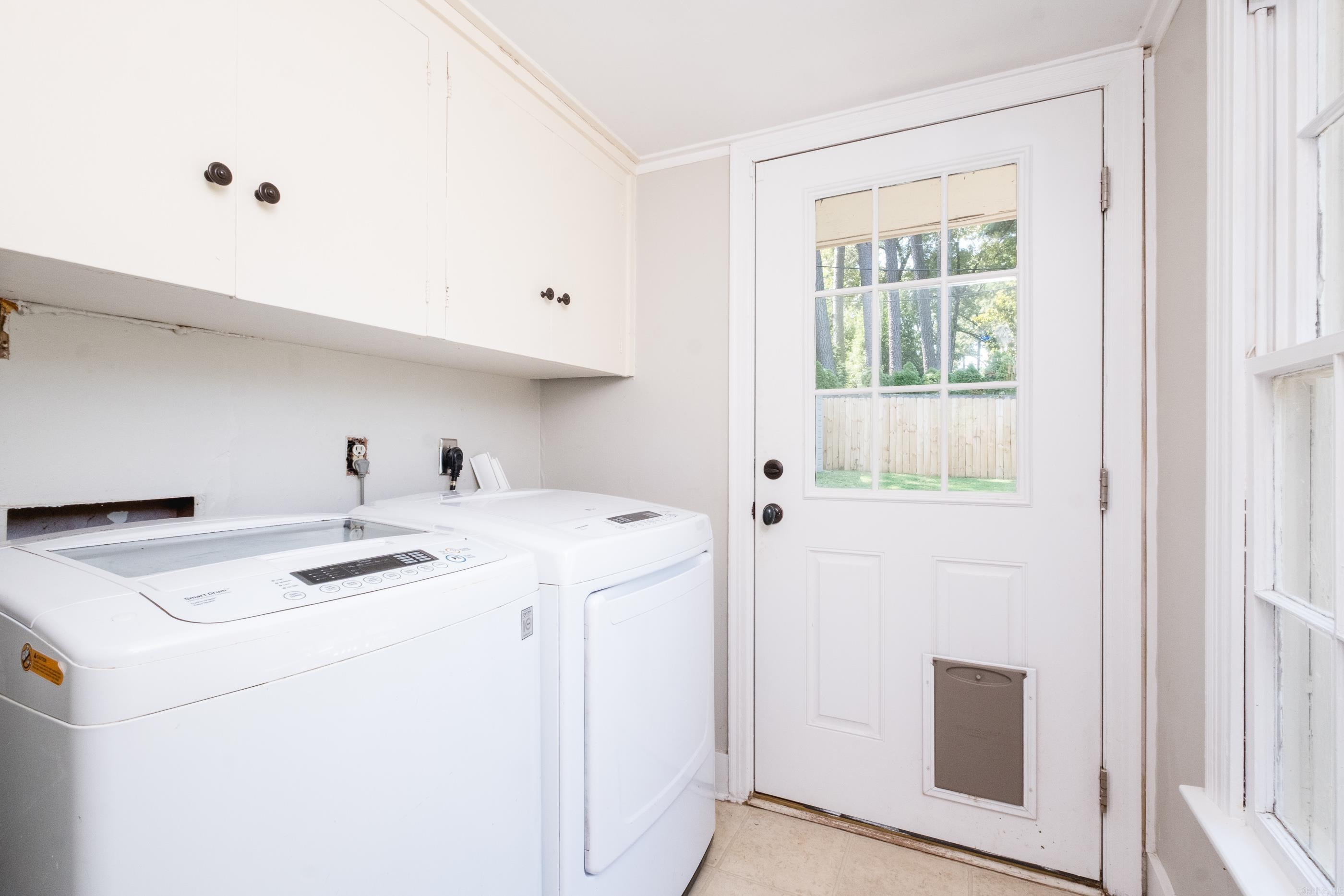 KAVANAUGH PLACE - Residential