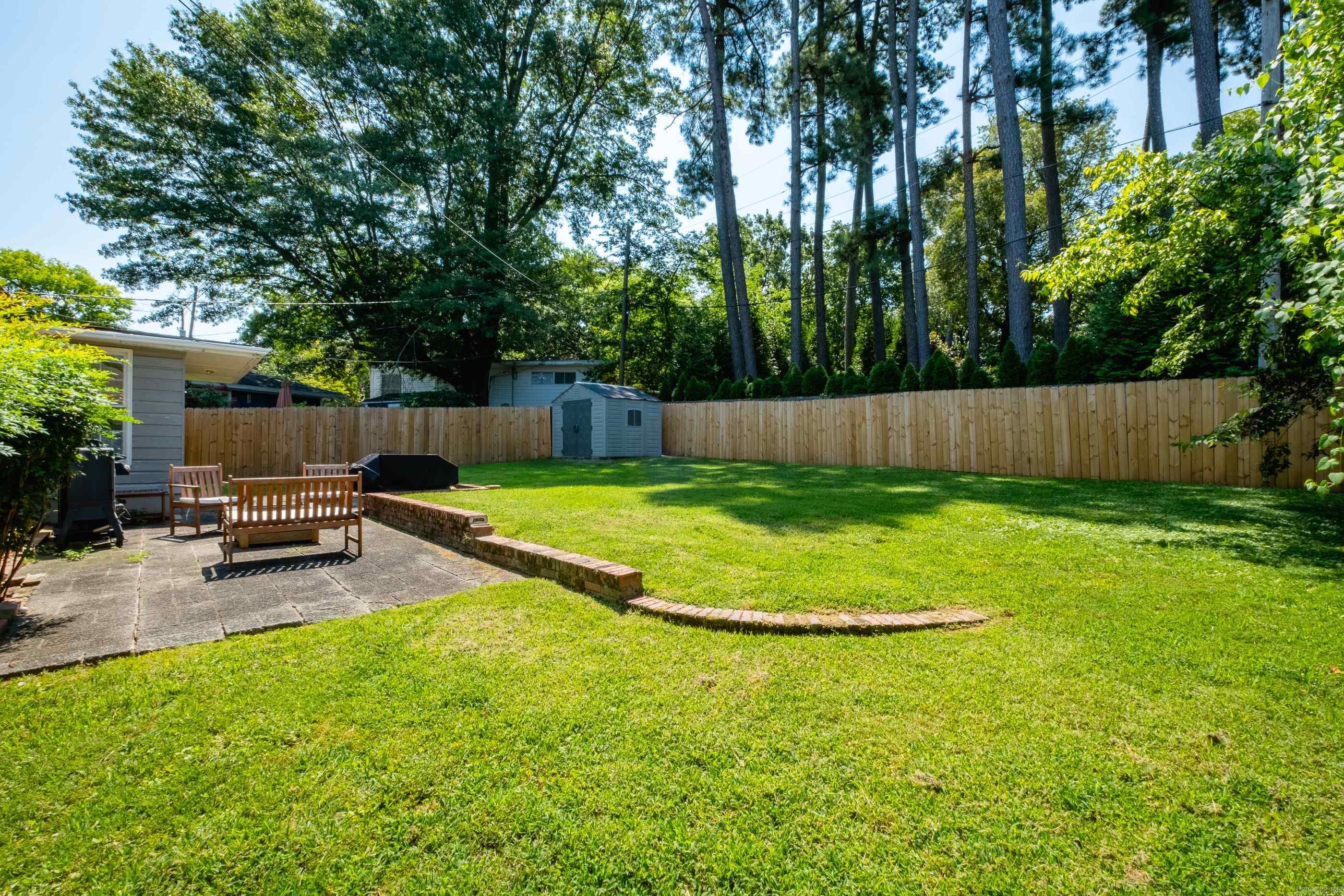 KAVANAUGH PLACE - Residential