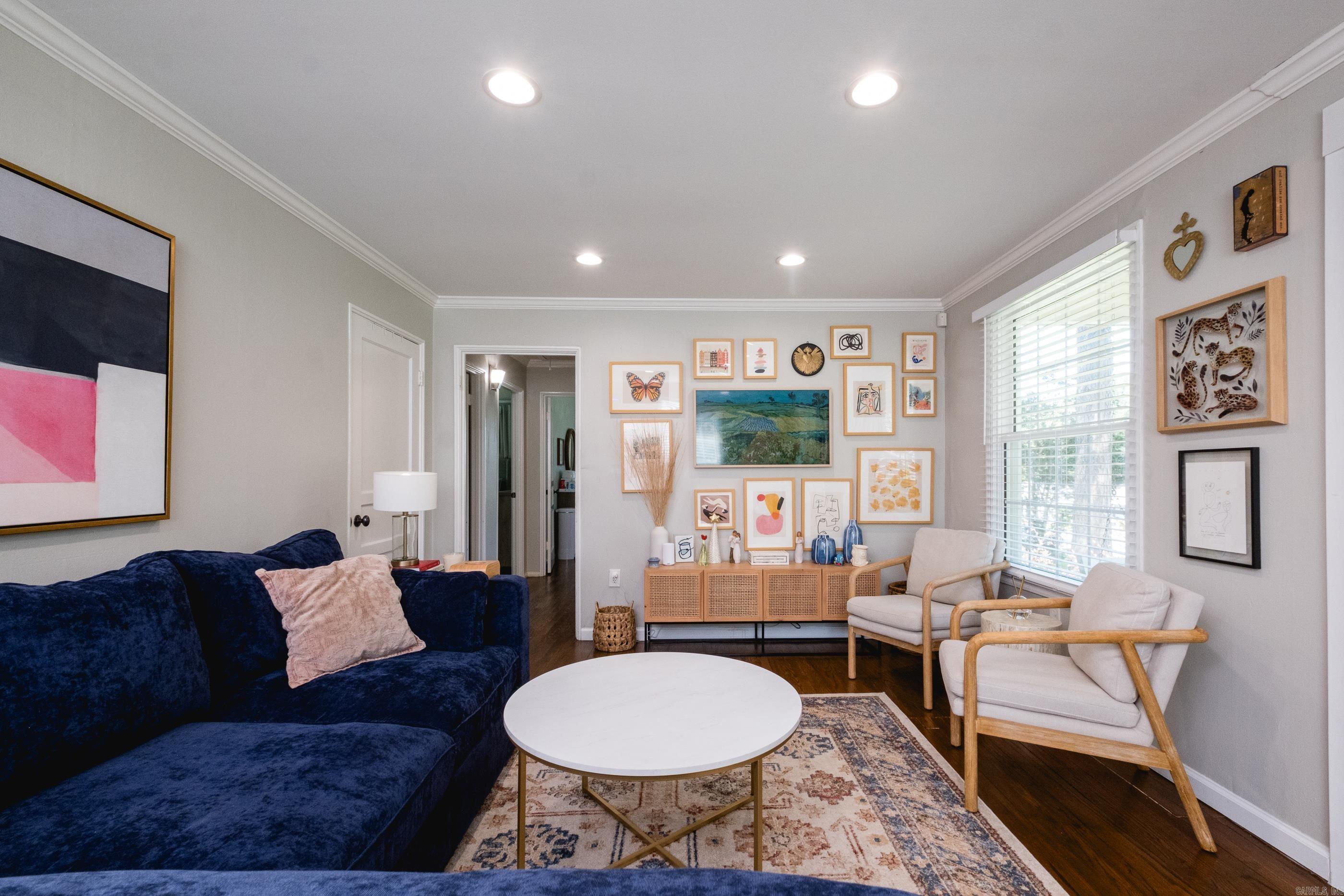 KAVANAUGH PLACE - Residential