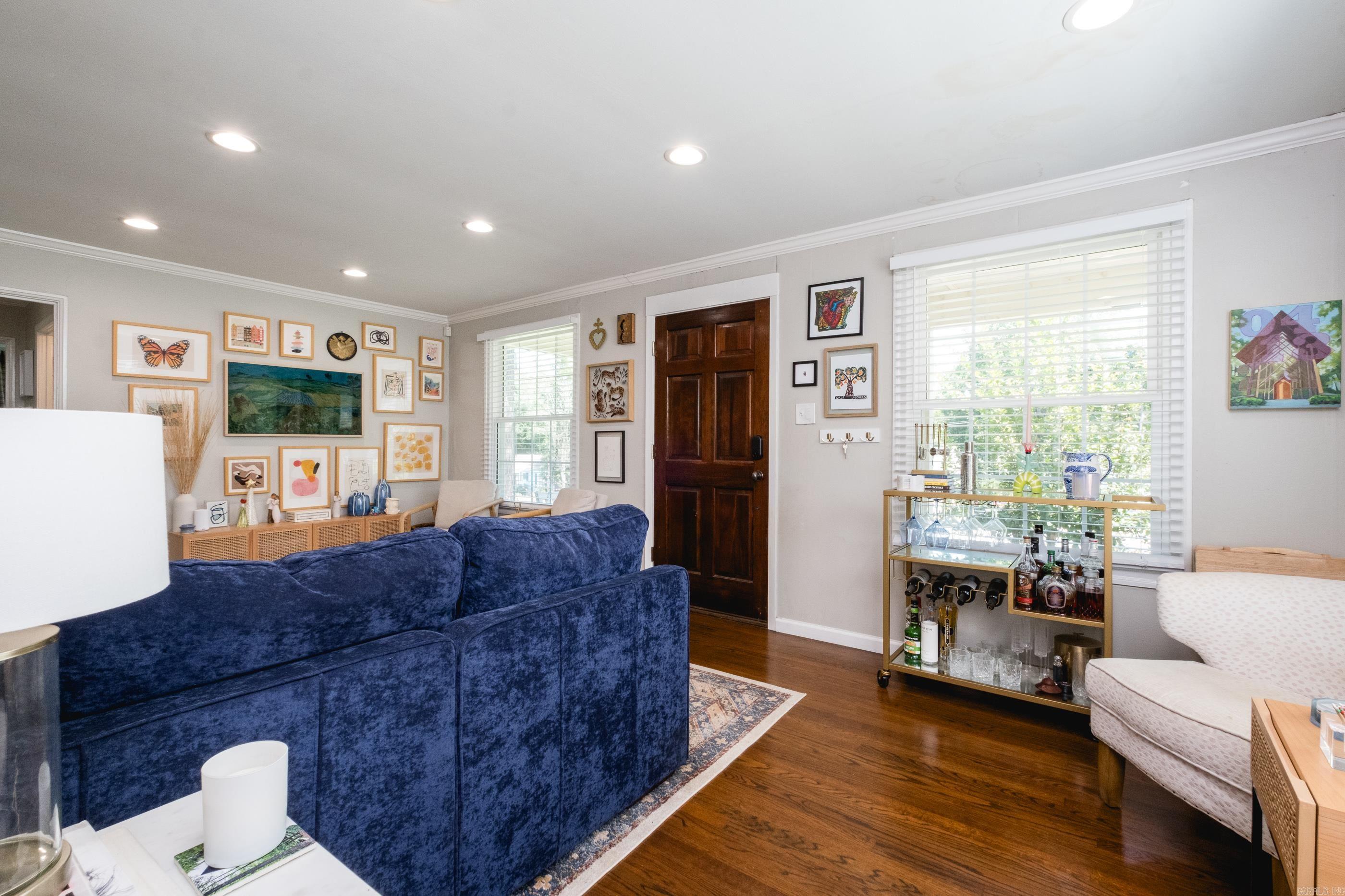 KAVANAUGH PLACE - Residential