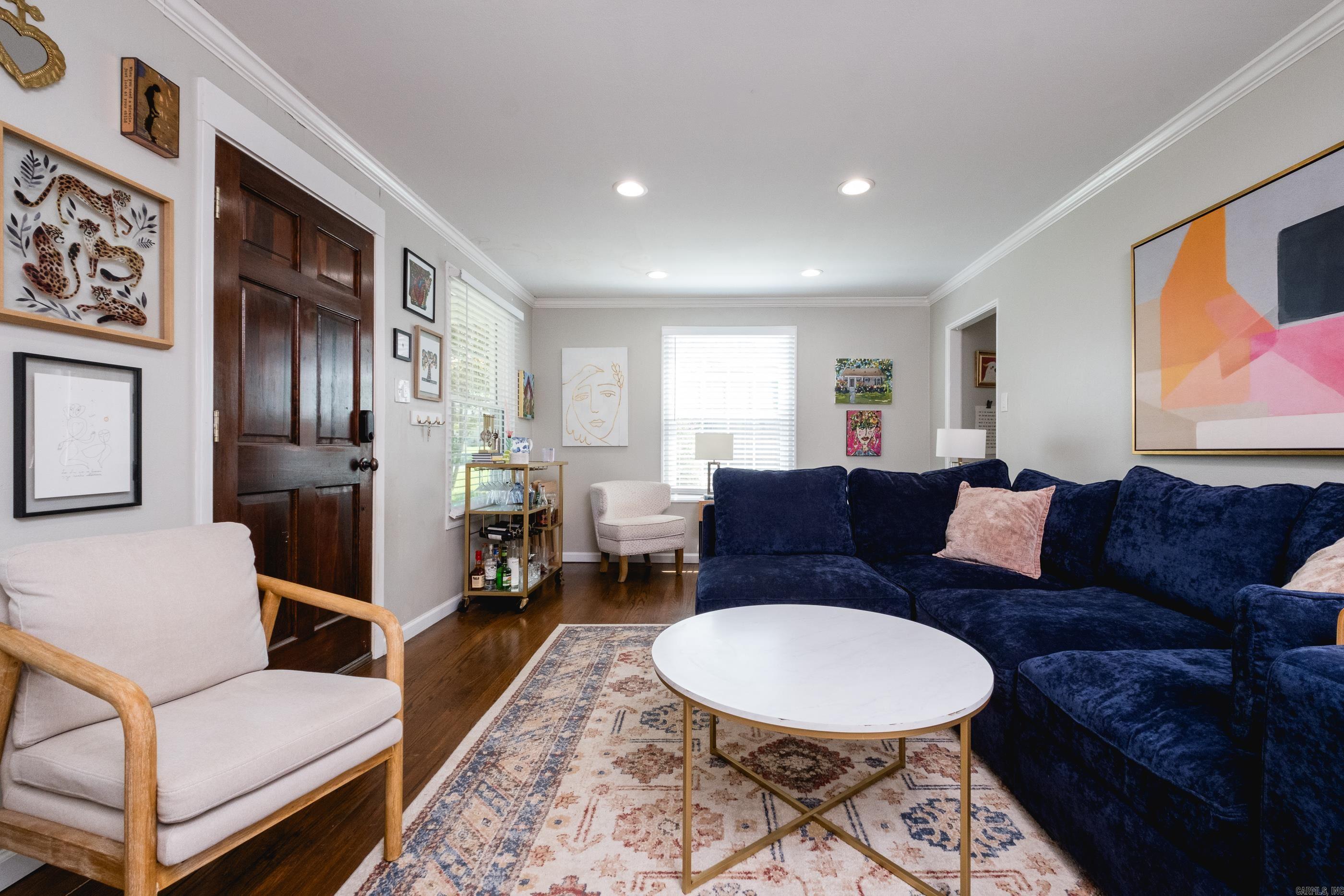 KAVANAUGH PLACE - Residential