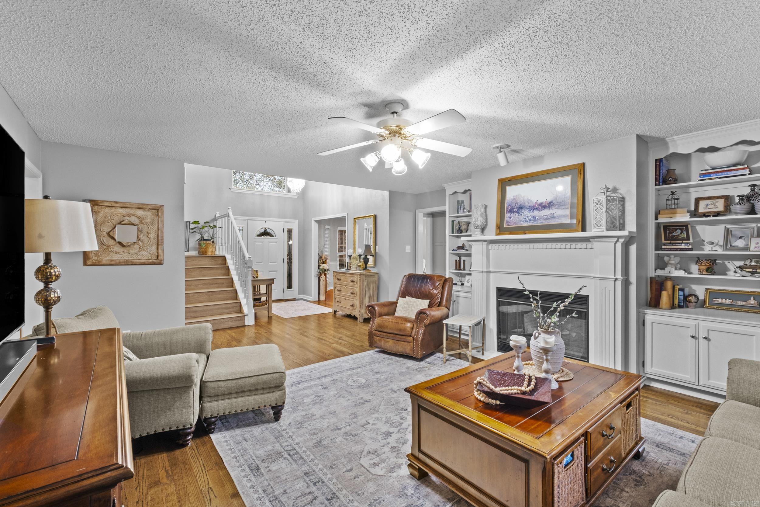 WINDSOR VALLEY ADDN - Residential