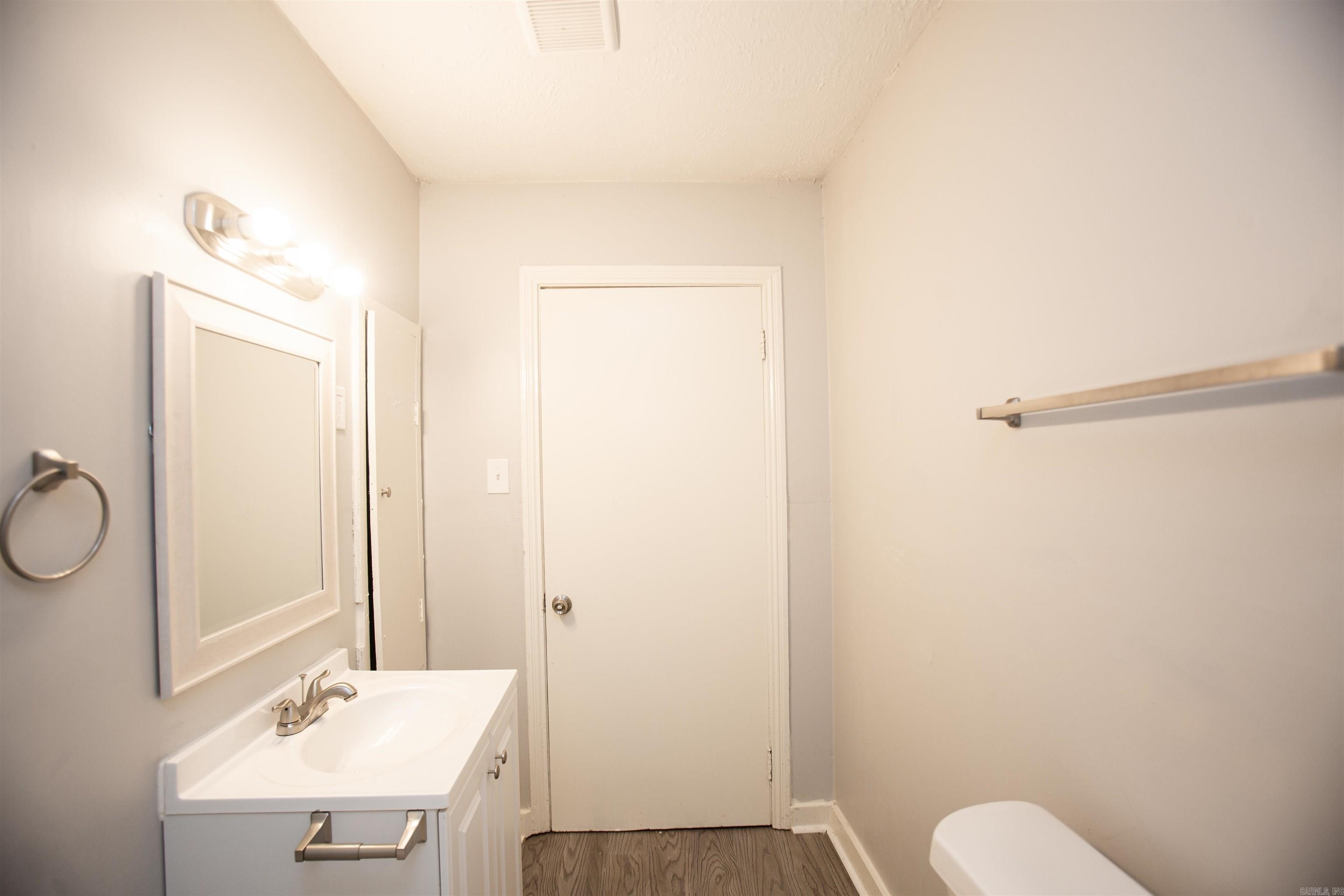 Walthour & Flake - Residential Lease