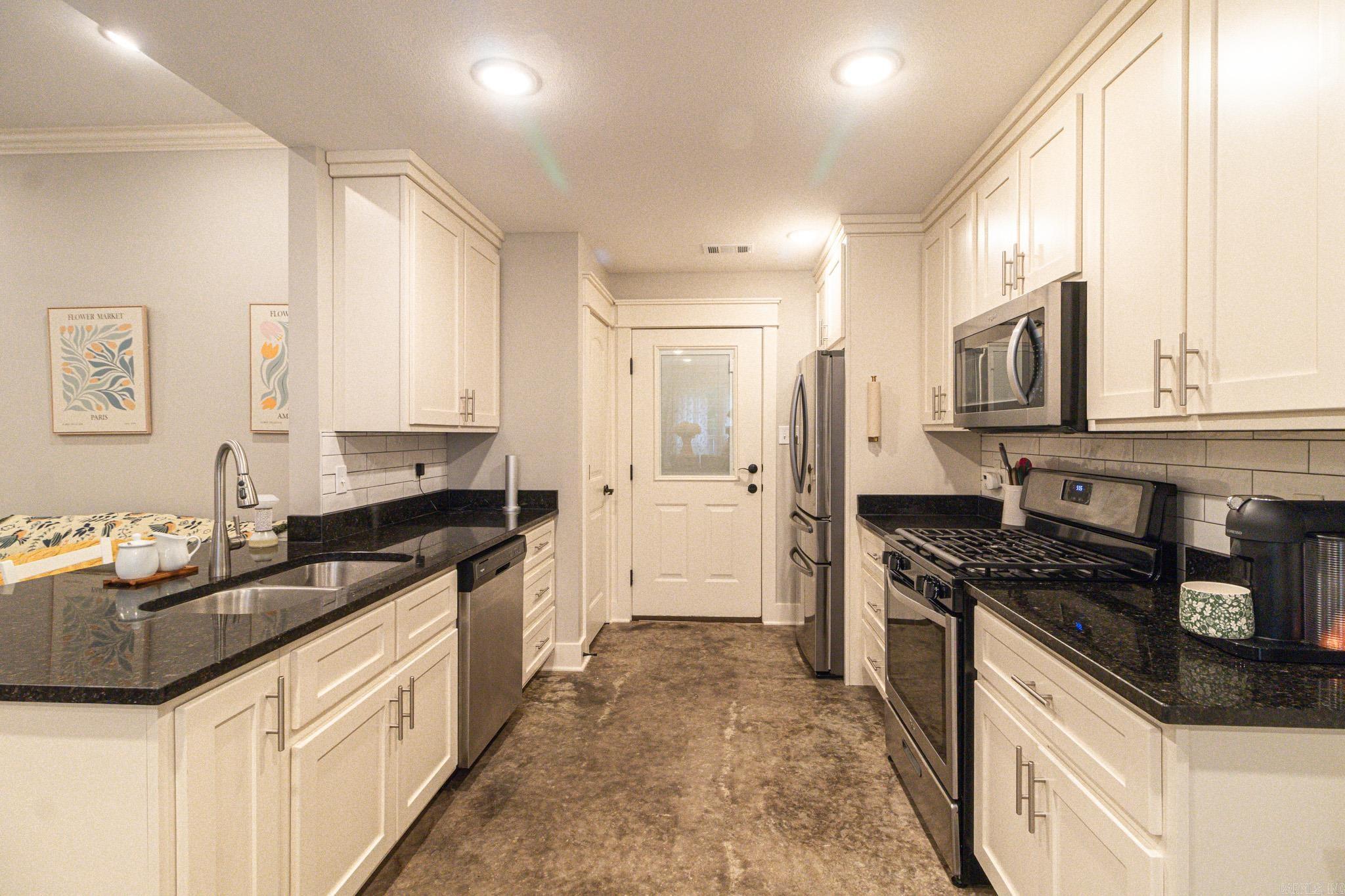 Ridge Park Center - Residential