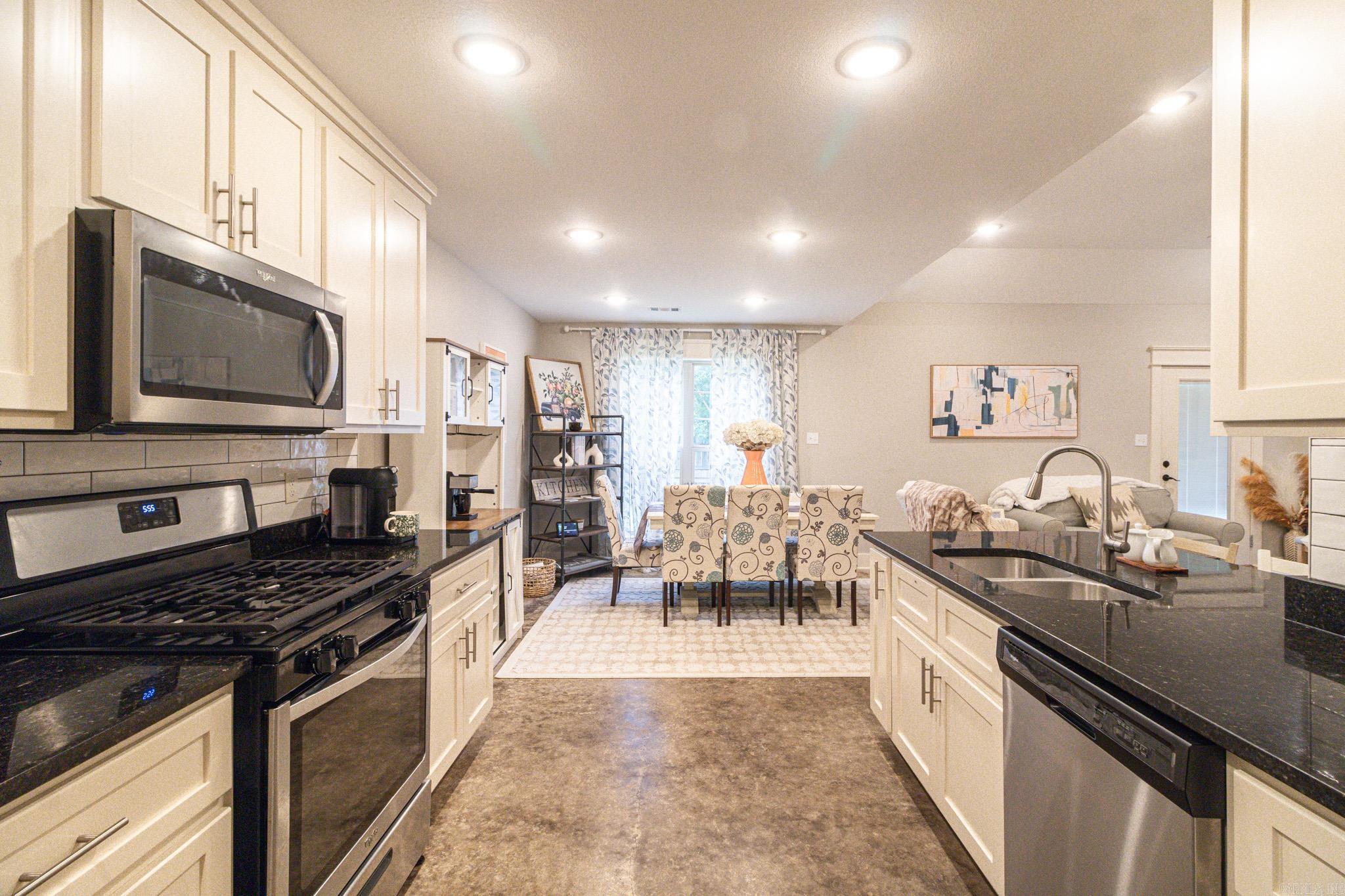 Ridge Park Center - Residential