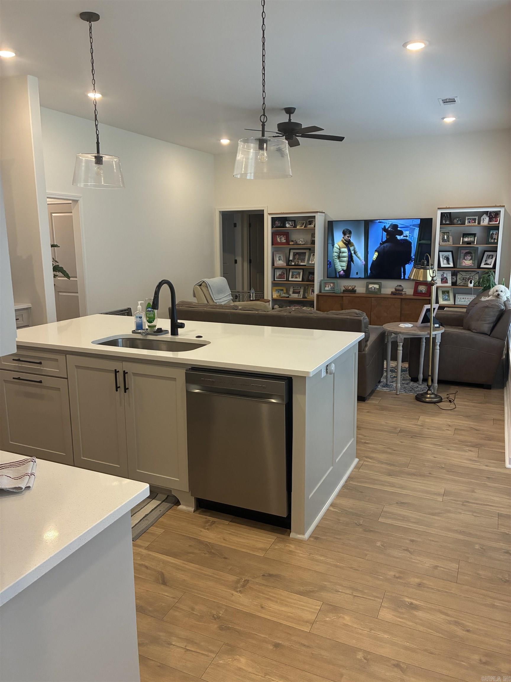 Lombard Heights - Residential
