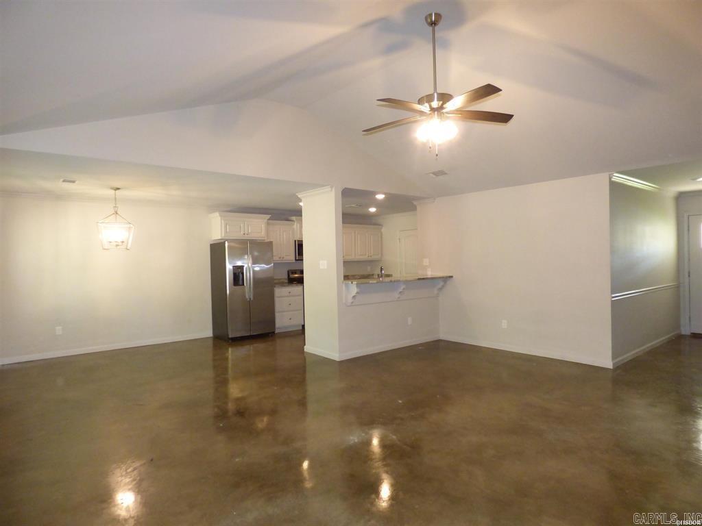 SILVER SPRINGS PH V - Residential