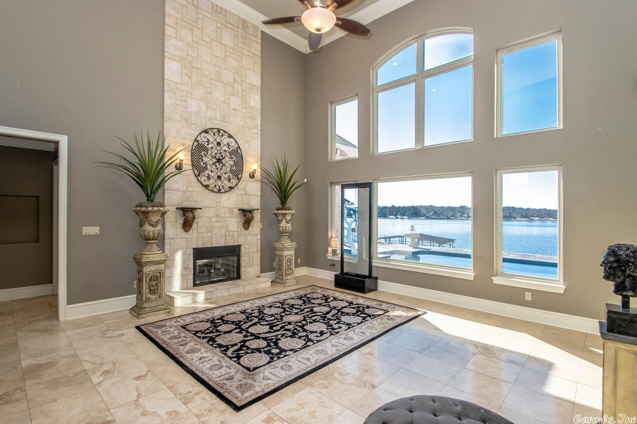 HURRICANE LAKE EST - Residential