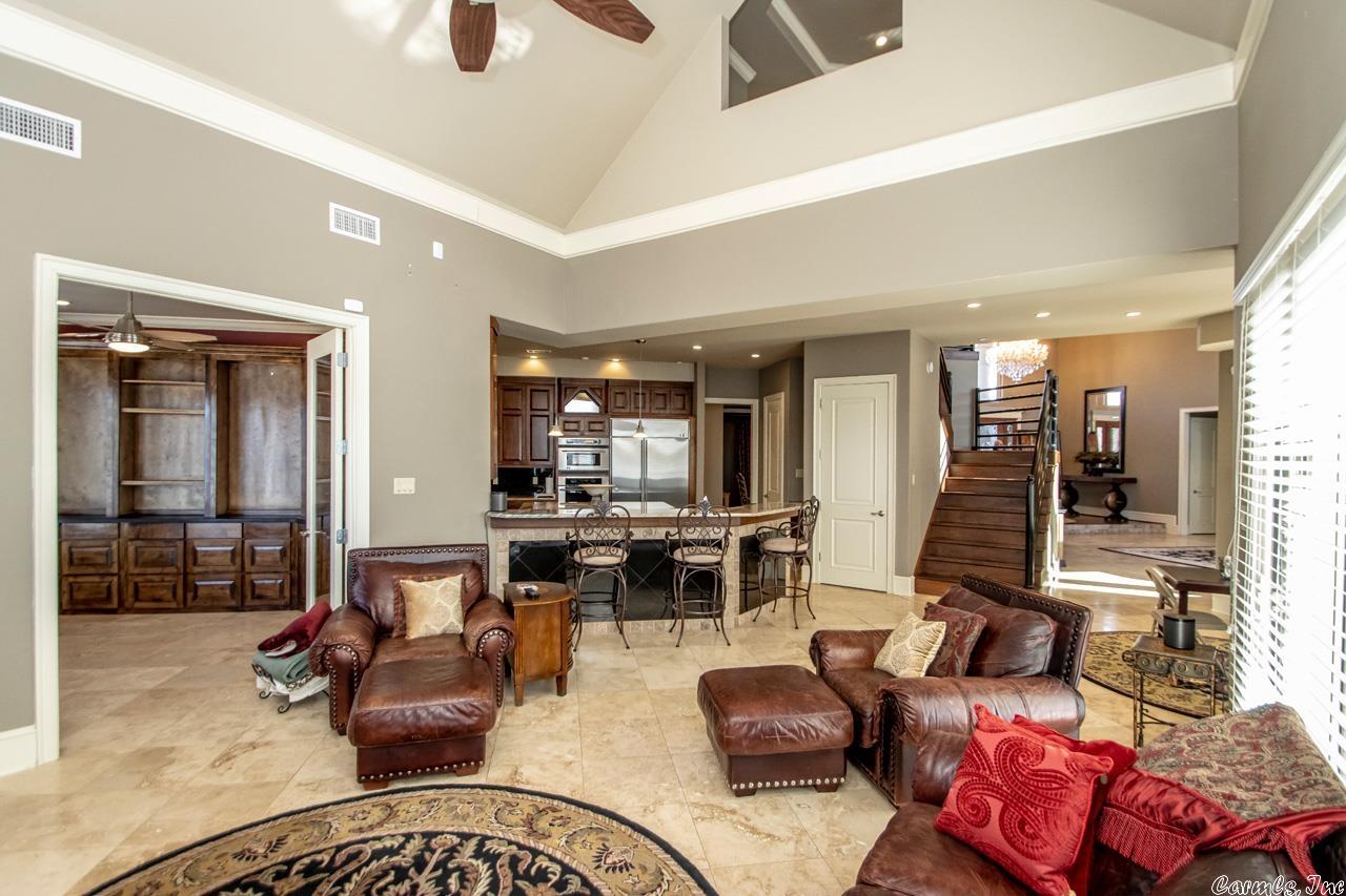 HURRICANE LAKE EST - Residential