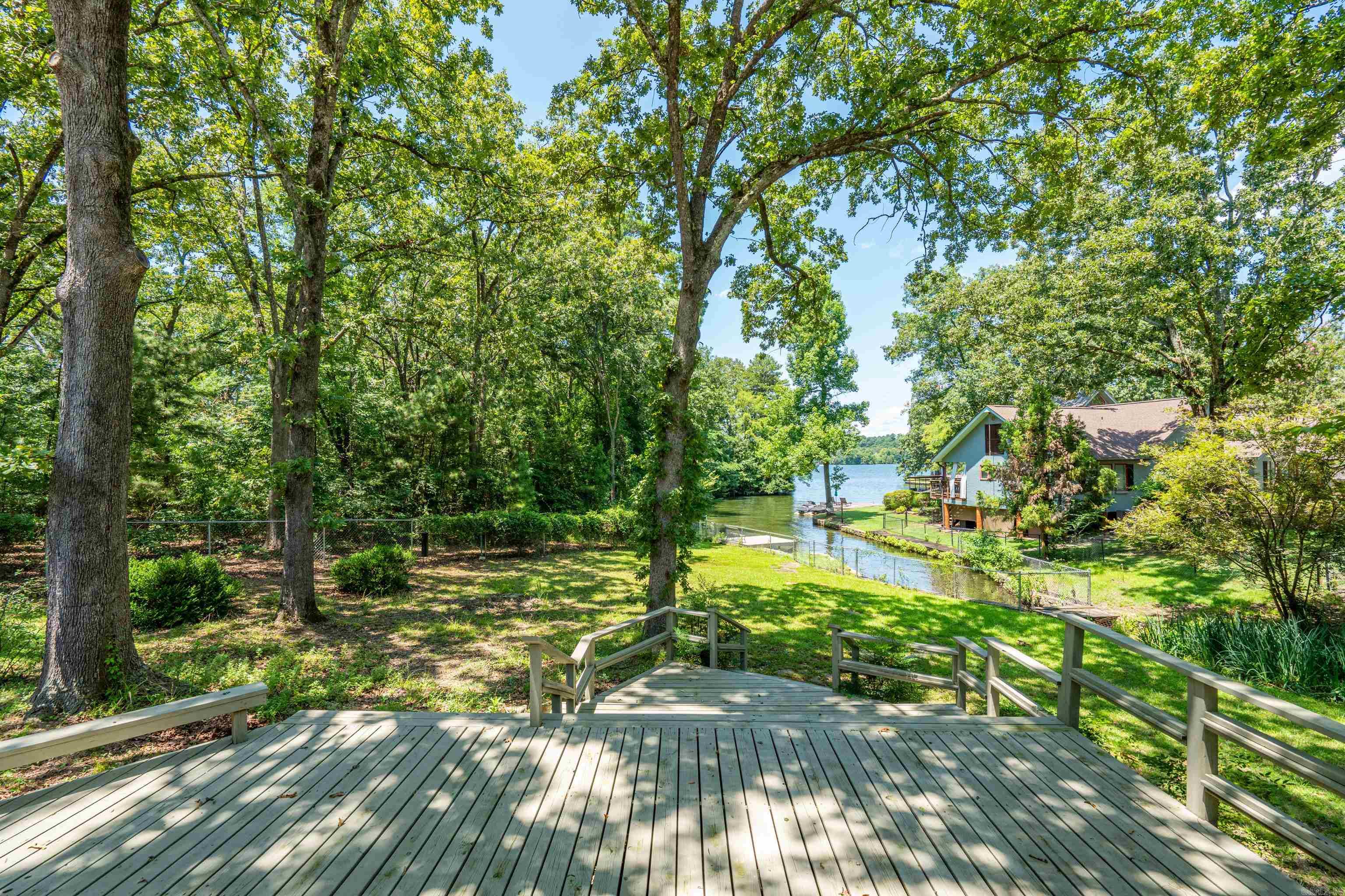 CLEVELAND SHORES - Residential